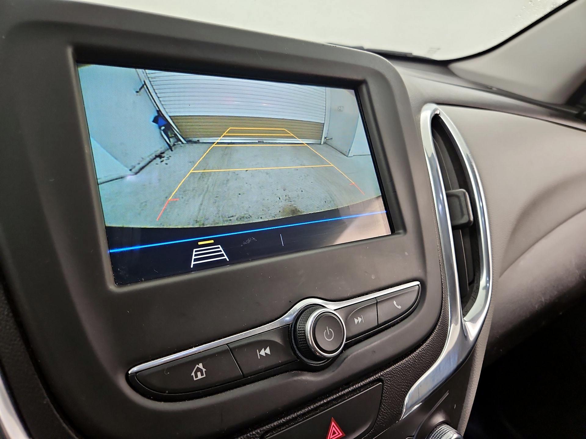 Thumbnail: 2019 Chevrolet Equinox - 14