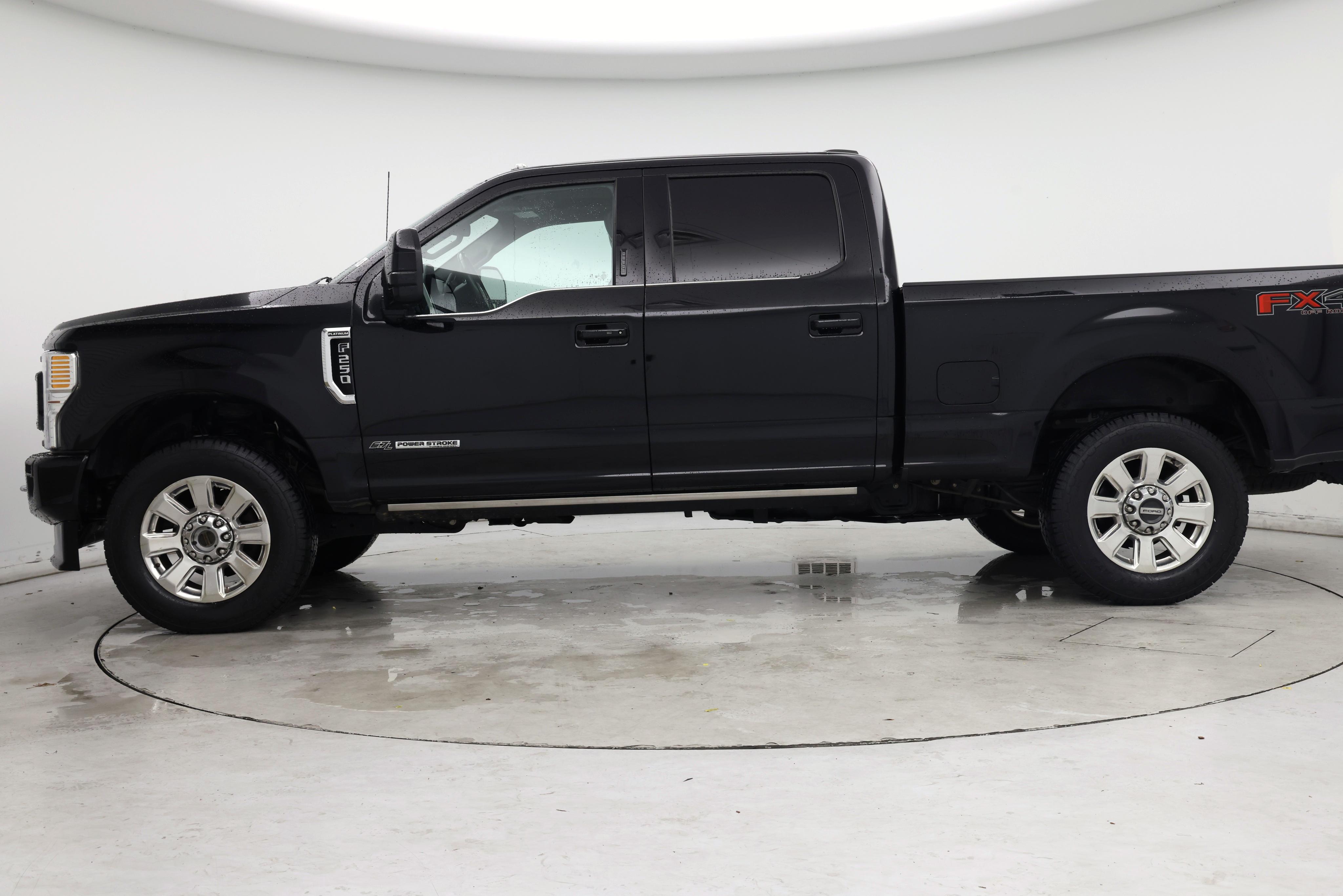 Thumbnail: 2020 Ford F-250 - 3