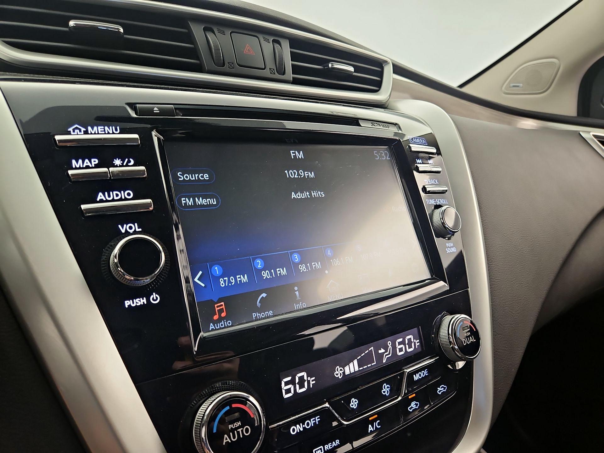 Thumbnail: 2017 Nissan Murano - 16
