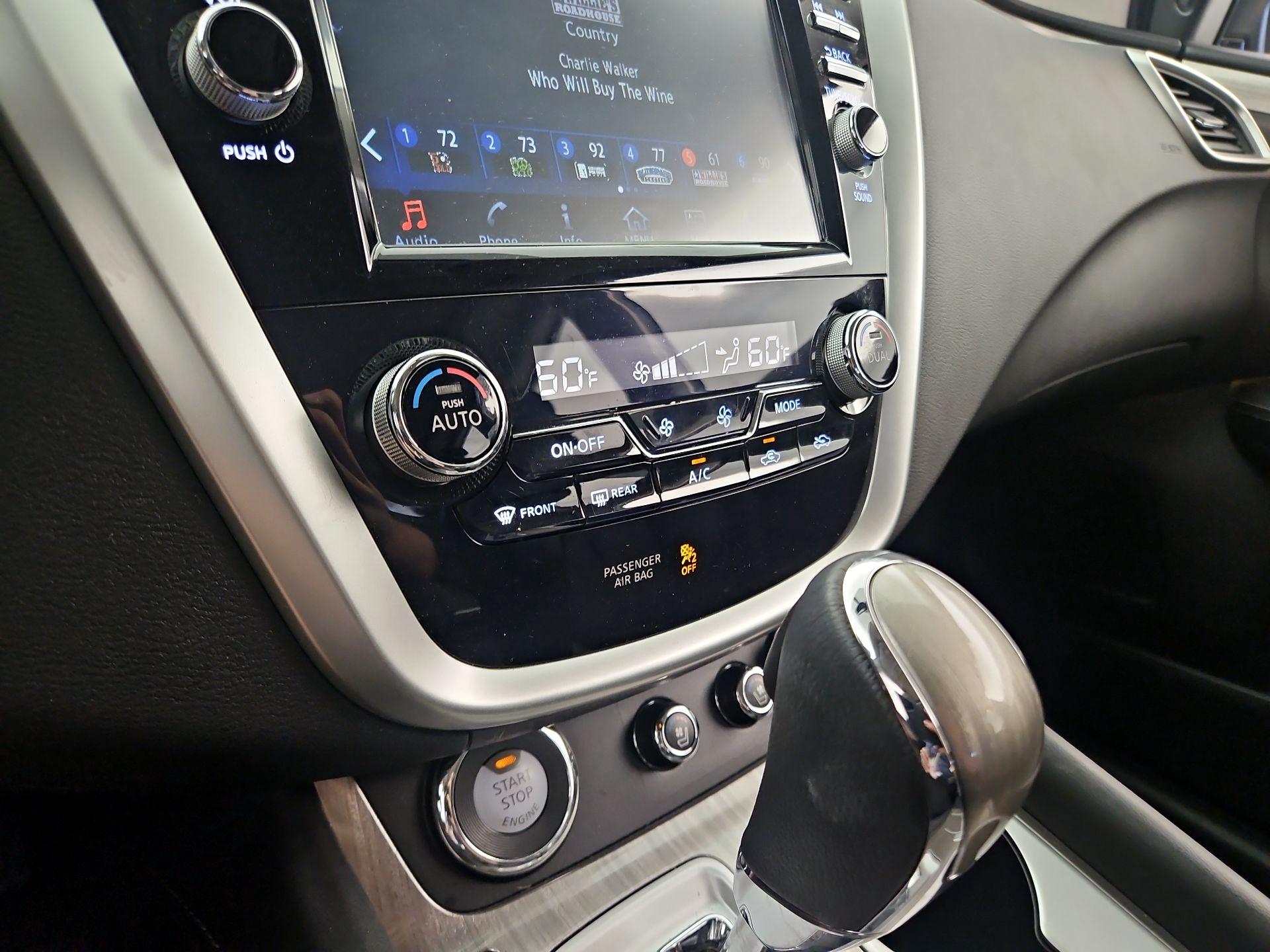 Thumbnail: 2017 Nissan Murano - 17