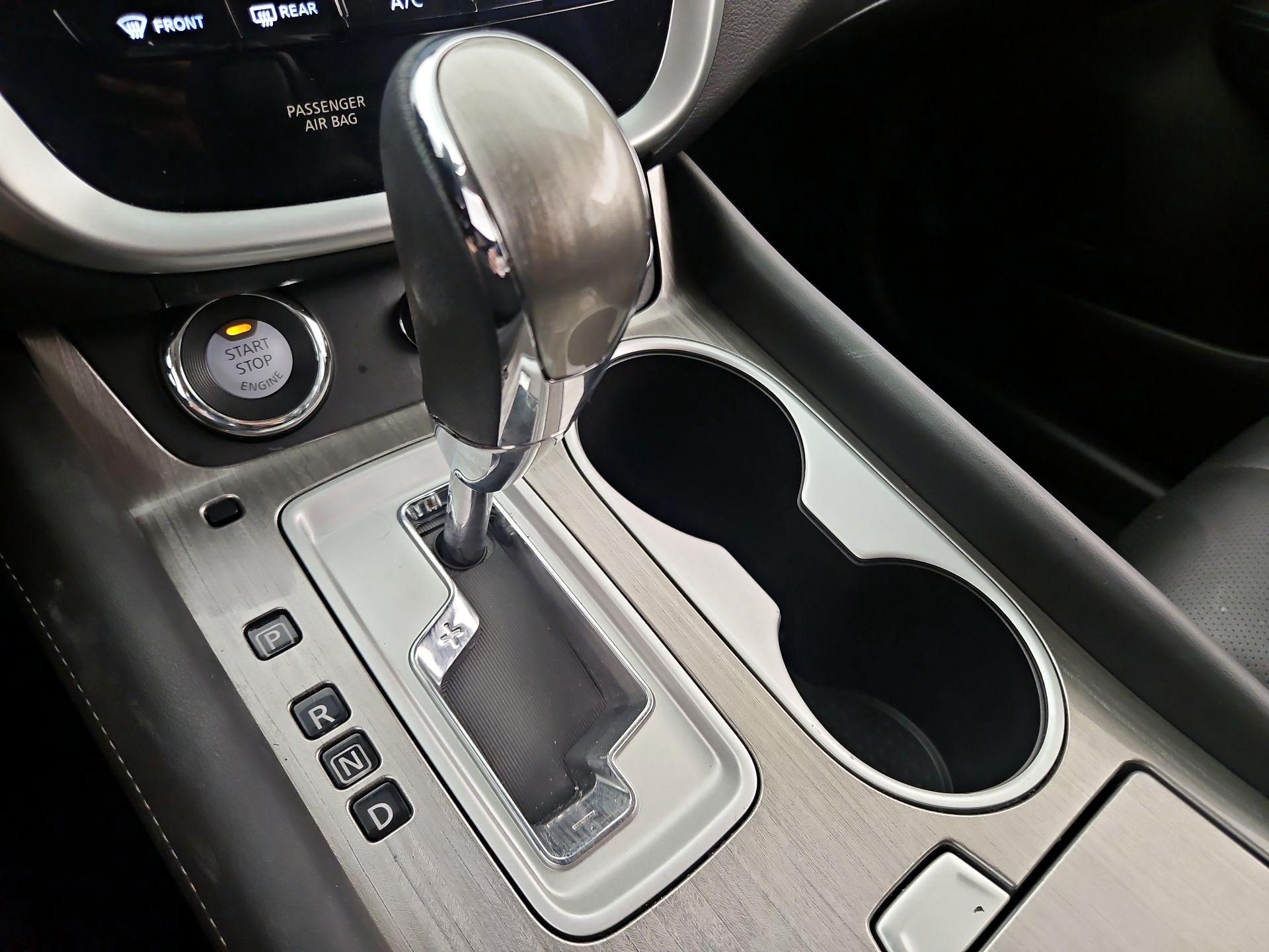 Thumbnail: 2017 Nissan Murano - 18