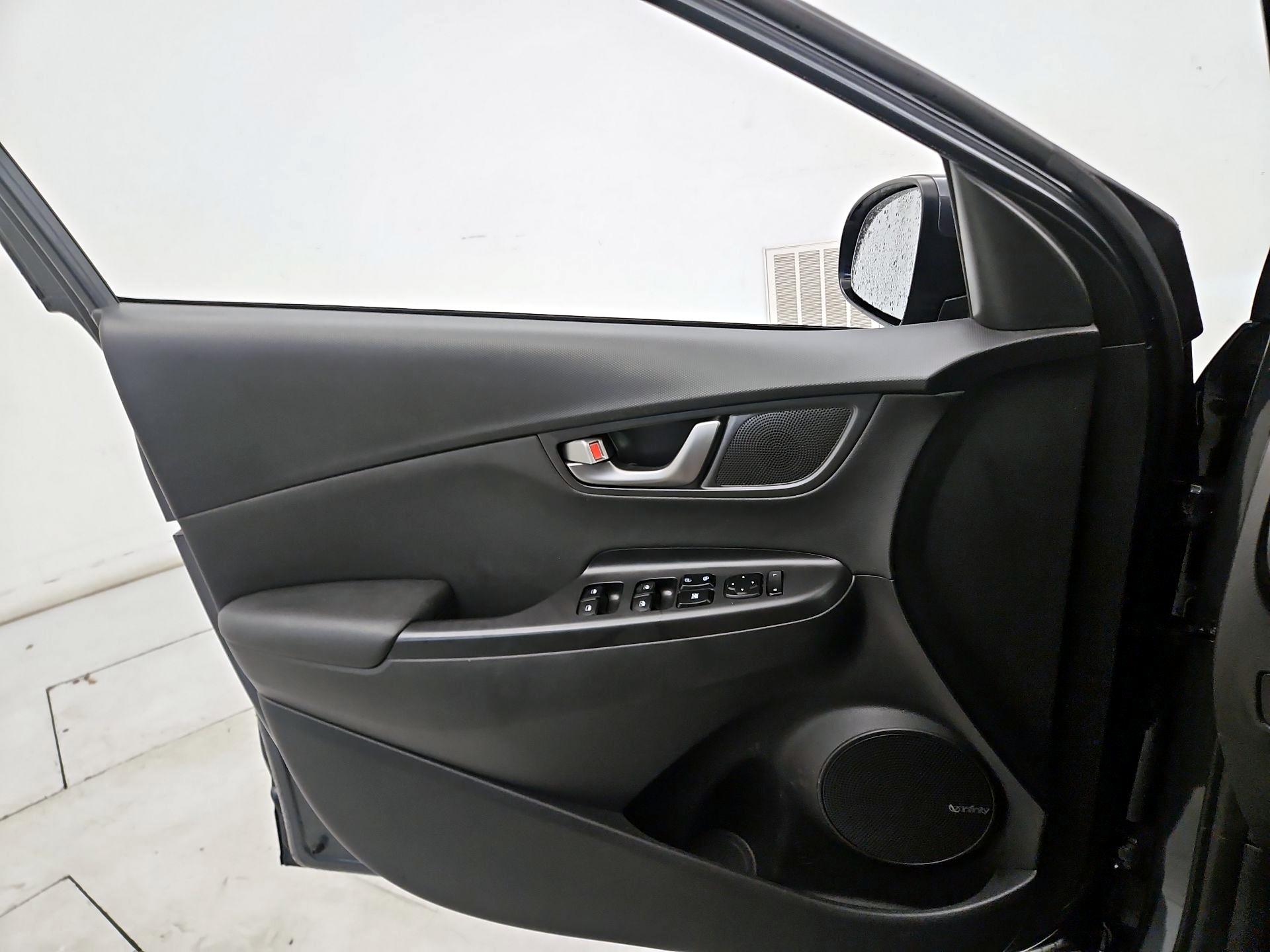 Thumbnail: 2019 Hyundai Kona - 12