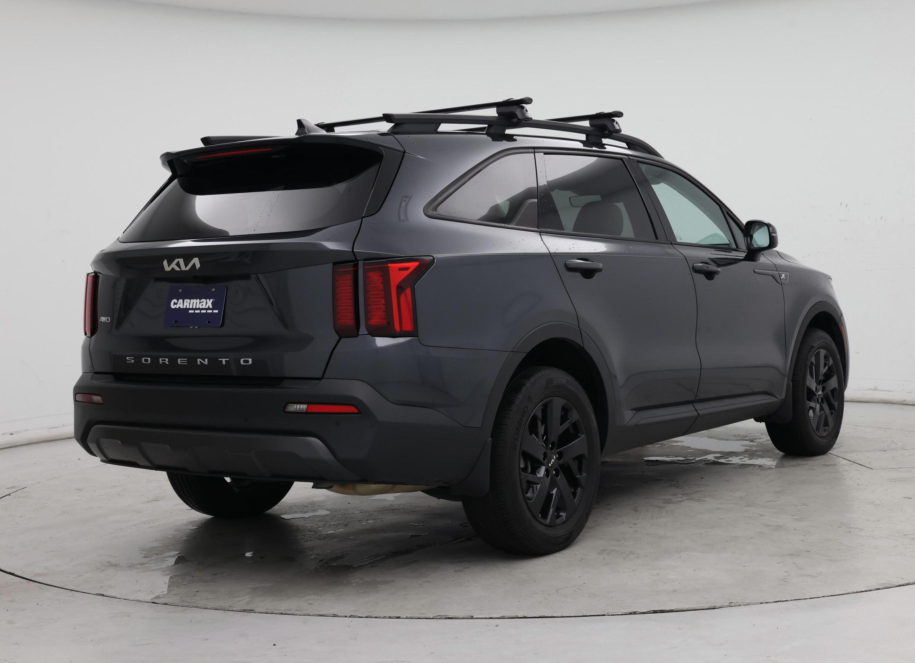 Thumbnail: 2022 Kia Sorento - 8