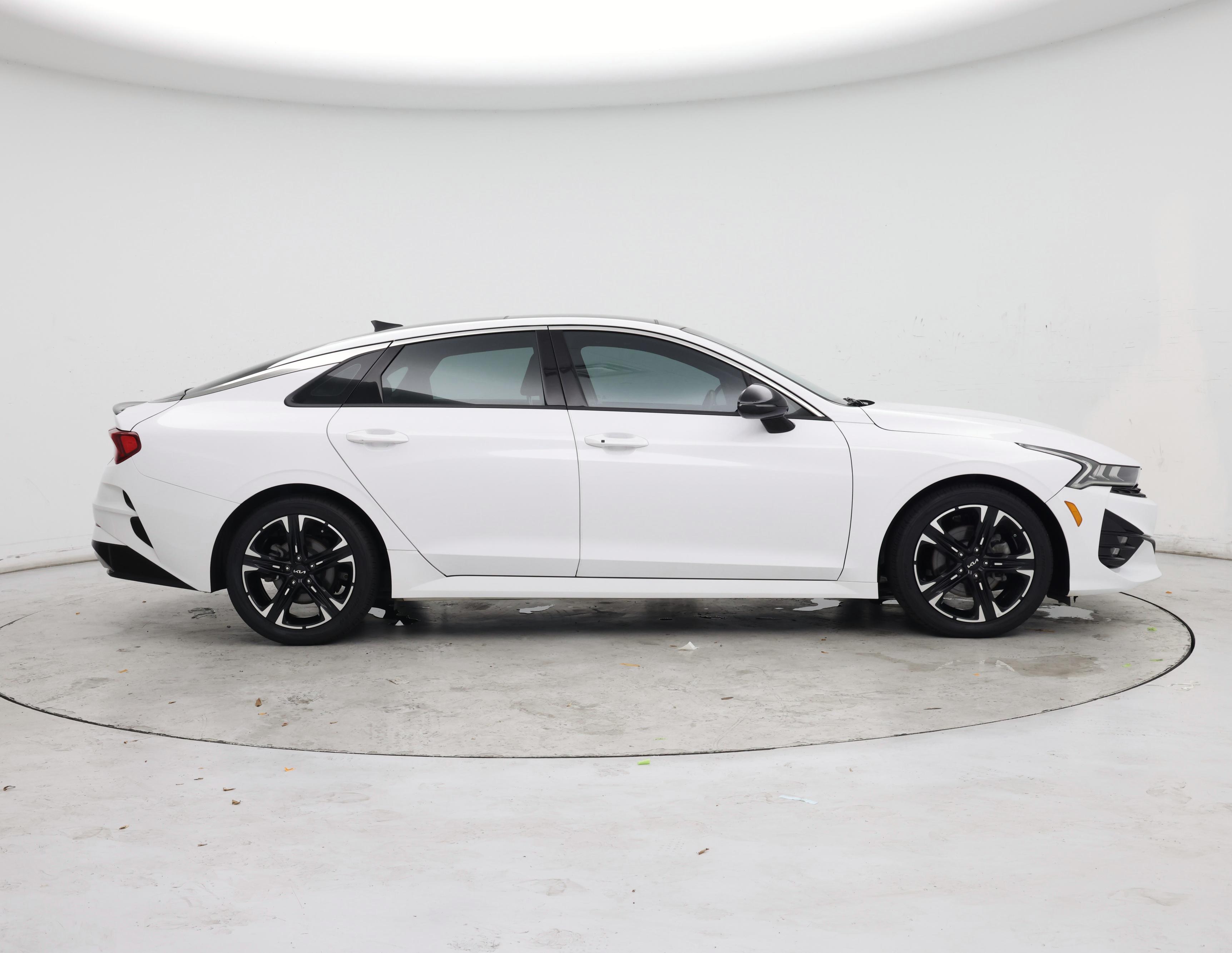 Thumbnail: 2023 Kia K5 - 7
