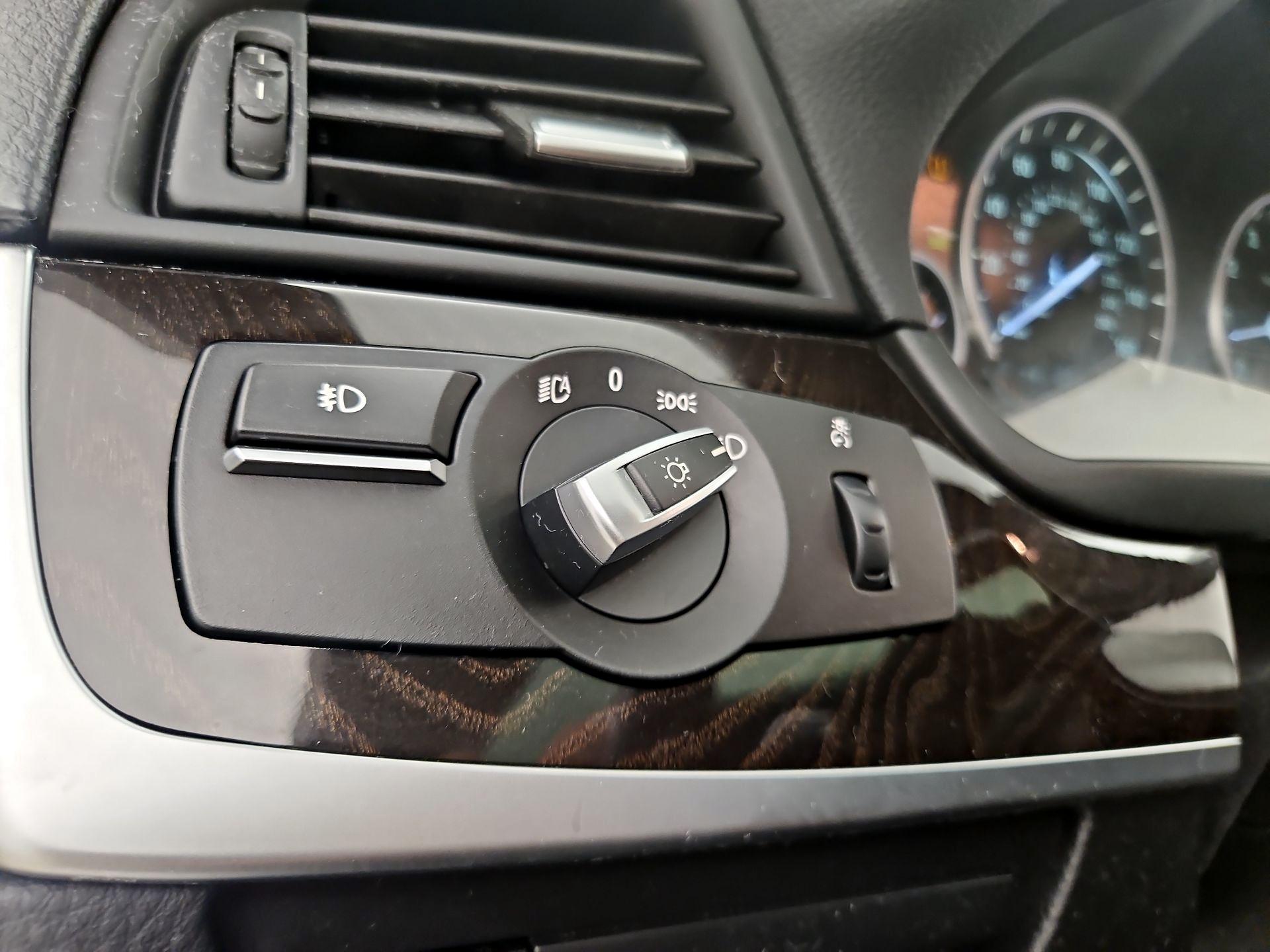 Thumbnail: 2014 BMW 5 Series - 13