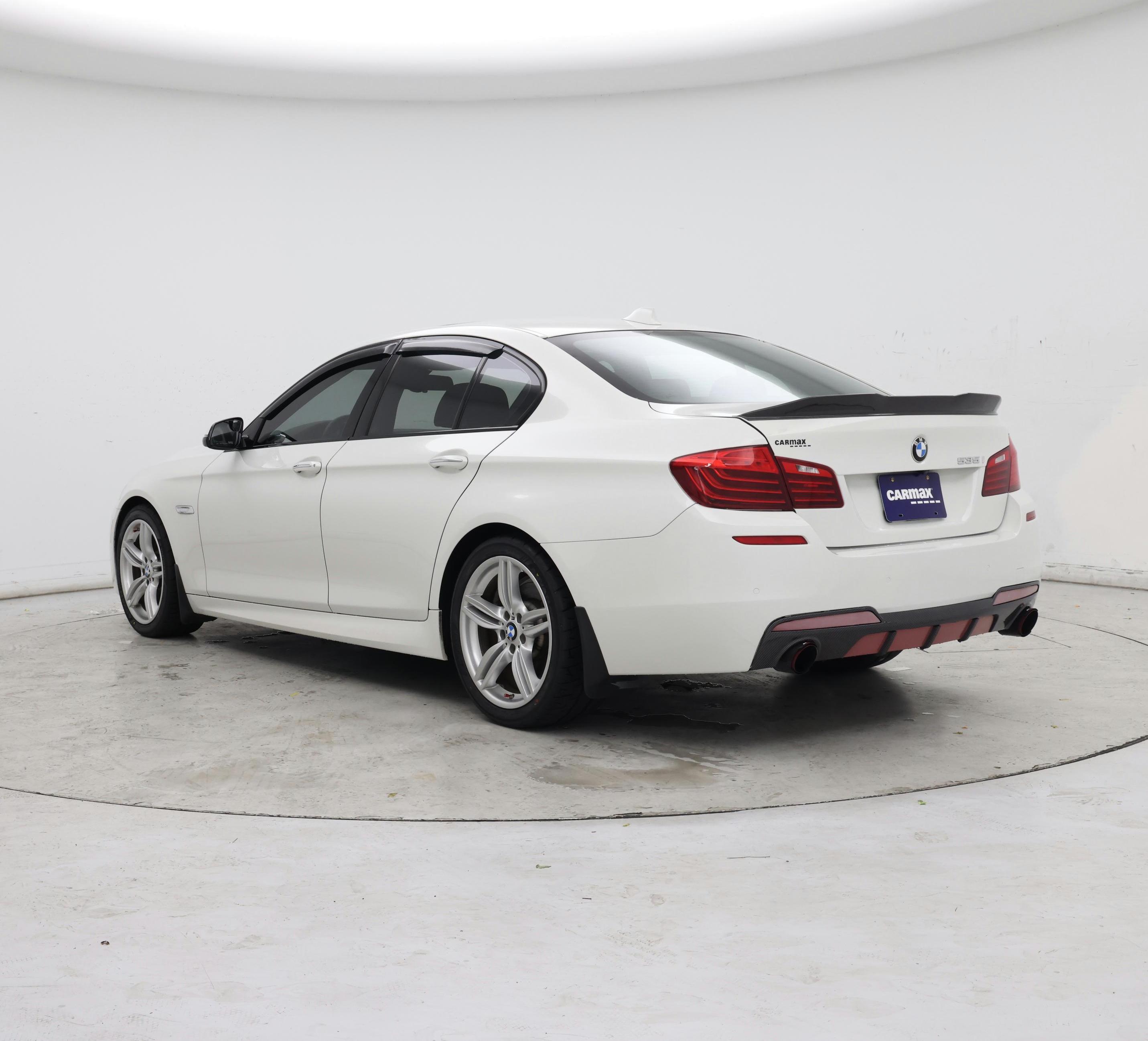 Thumbnail: 2014 BMW 5 Series - 2