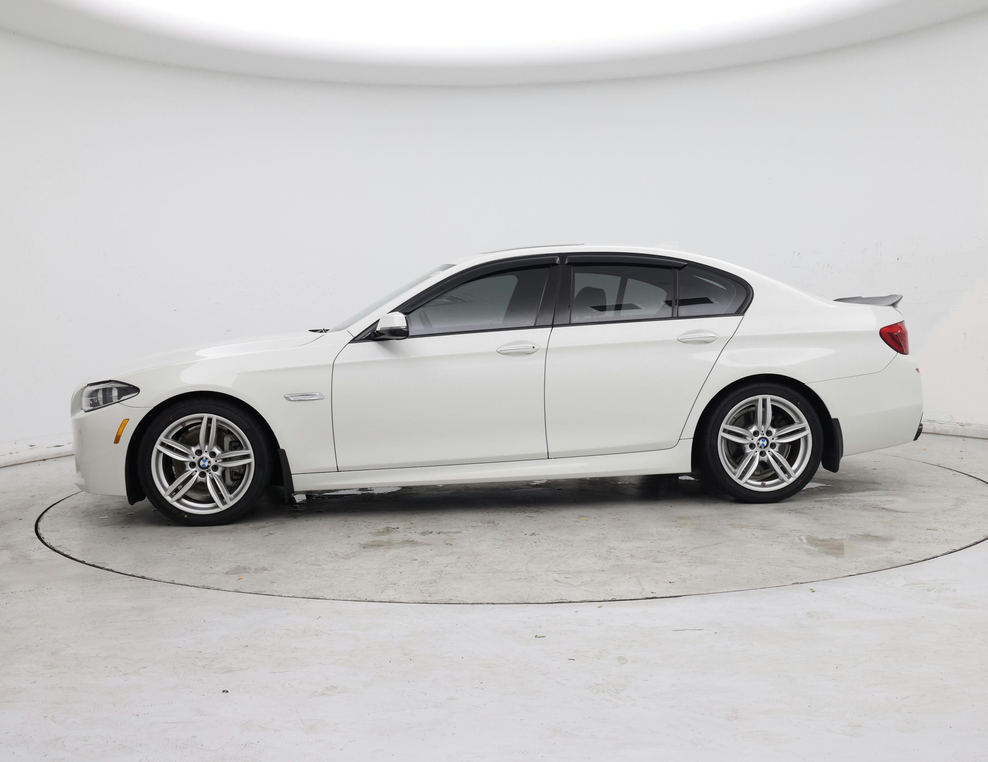 Thumbnail: 2014 BMW 5 Series - 3