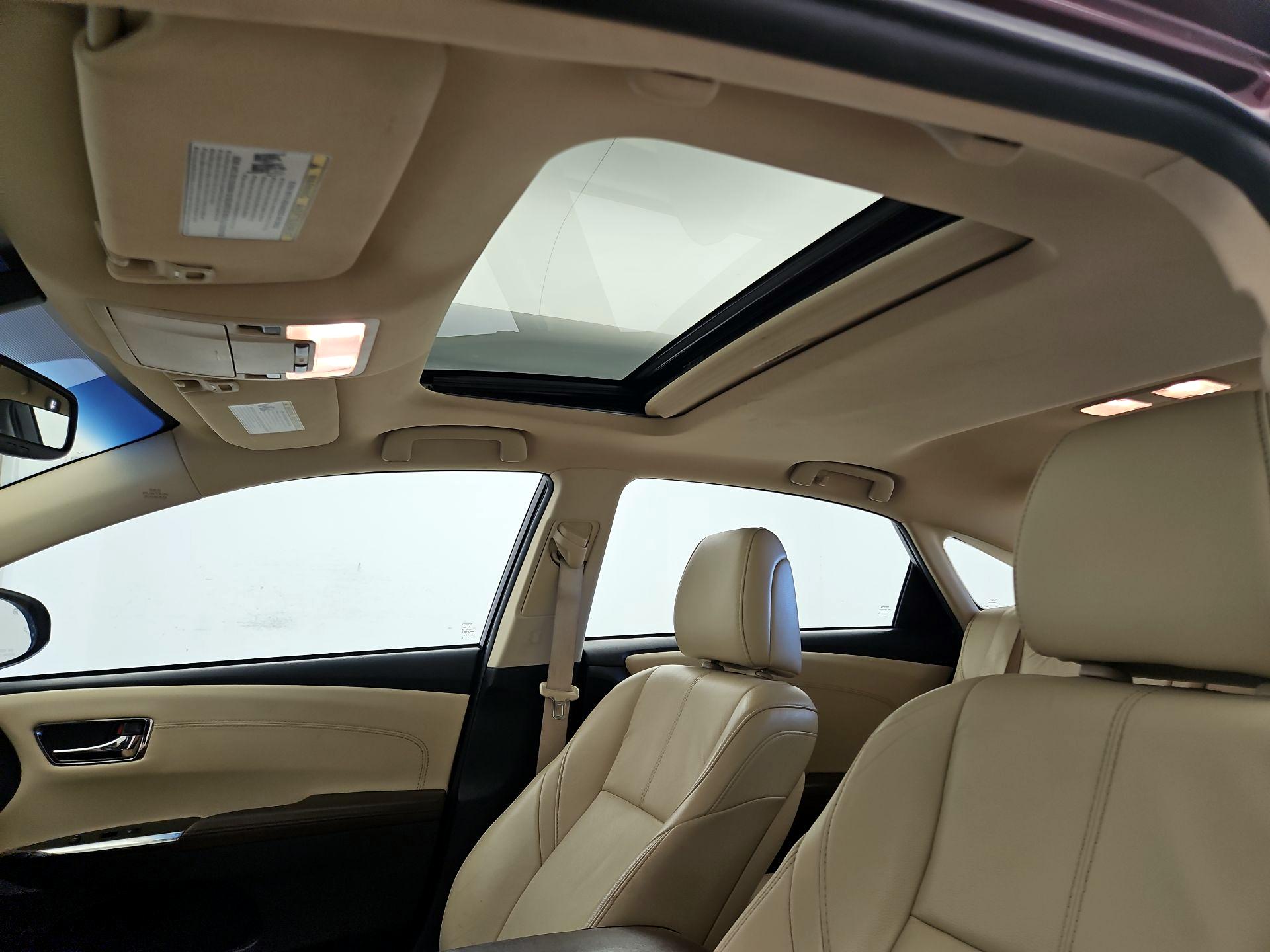Thumbnail: 2015 Toyota Avalon - 20