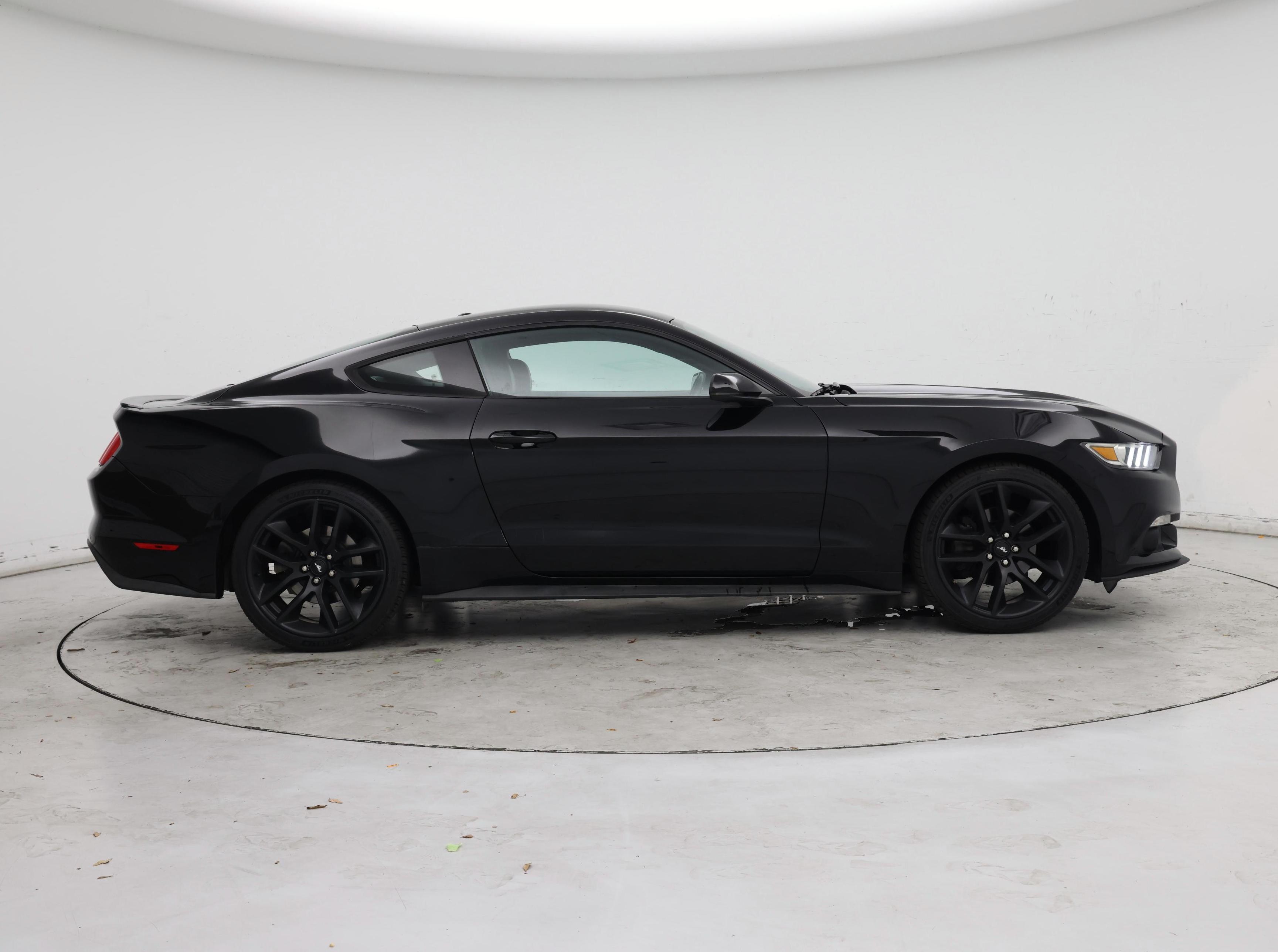 Thumbnail: 2015 Ford Mustang - 7
