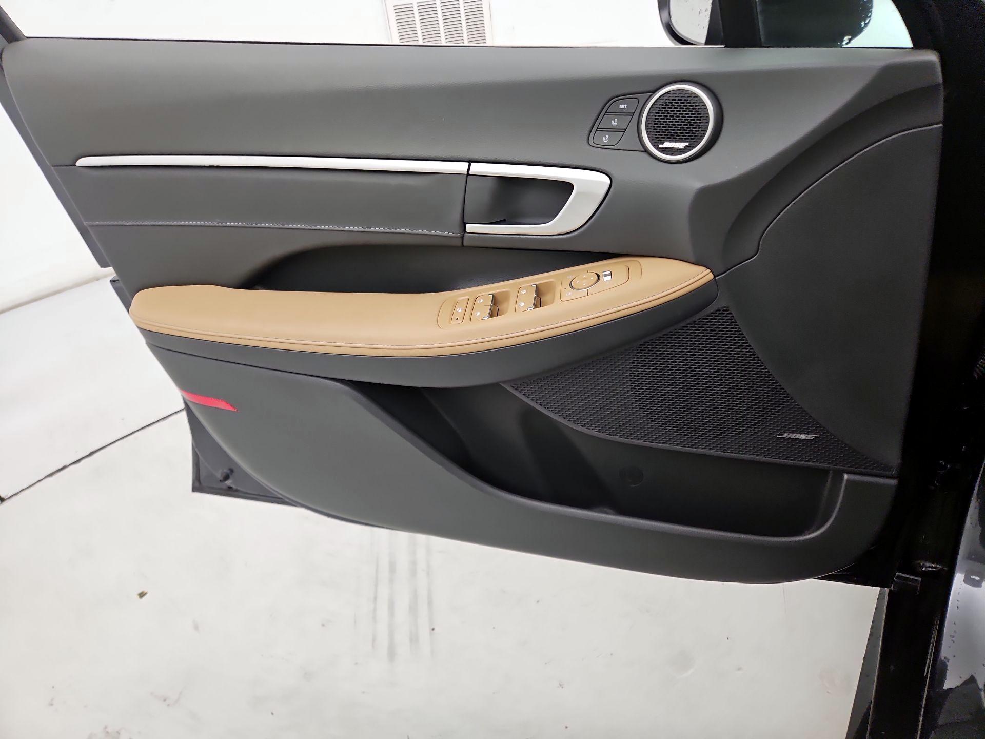 Thumbnail: 2021 Hyundai Sonata - 12