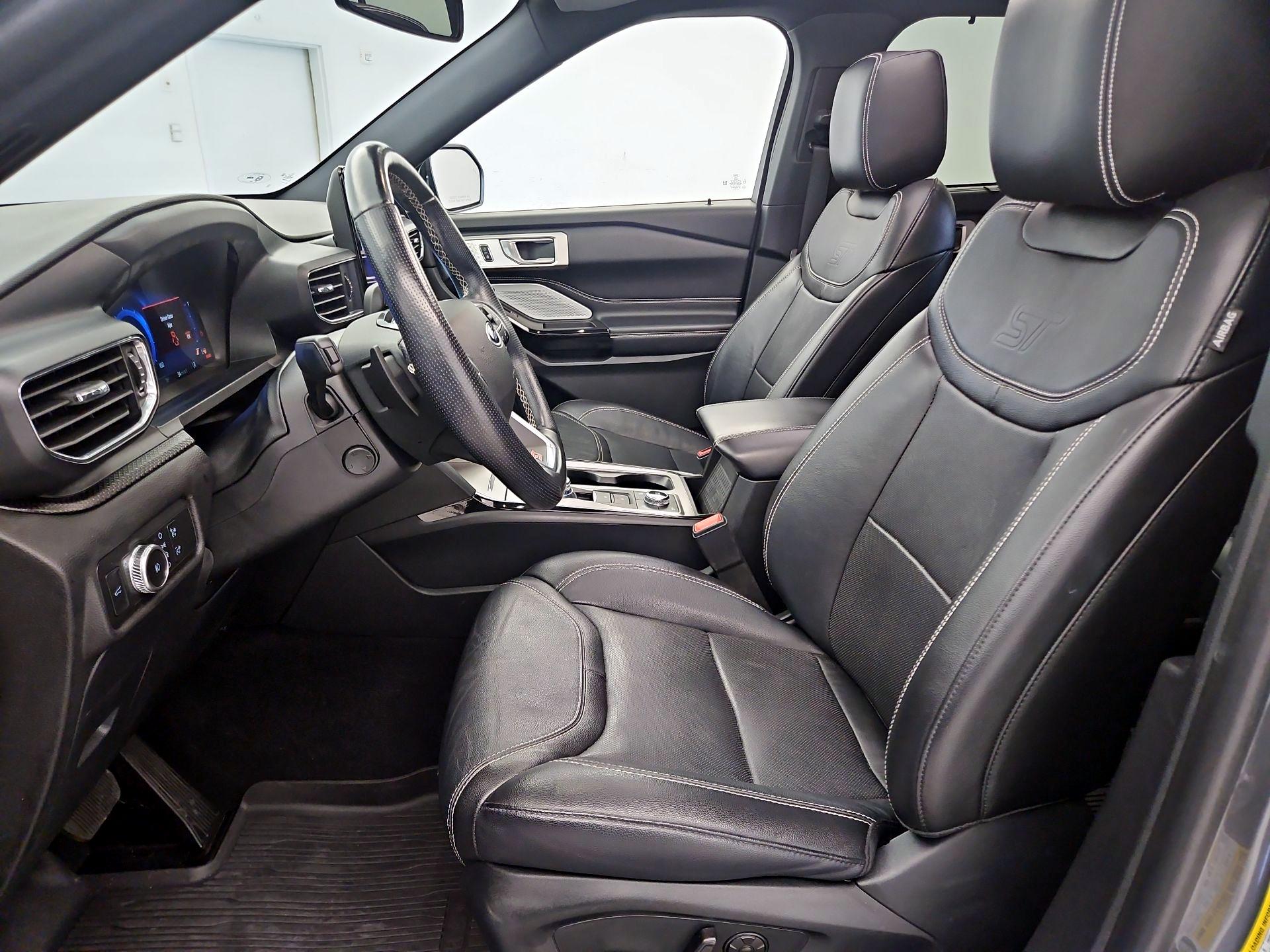 Thumbnail: 2021 Ford Explorer - 11