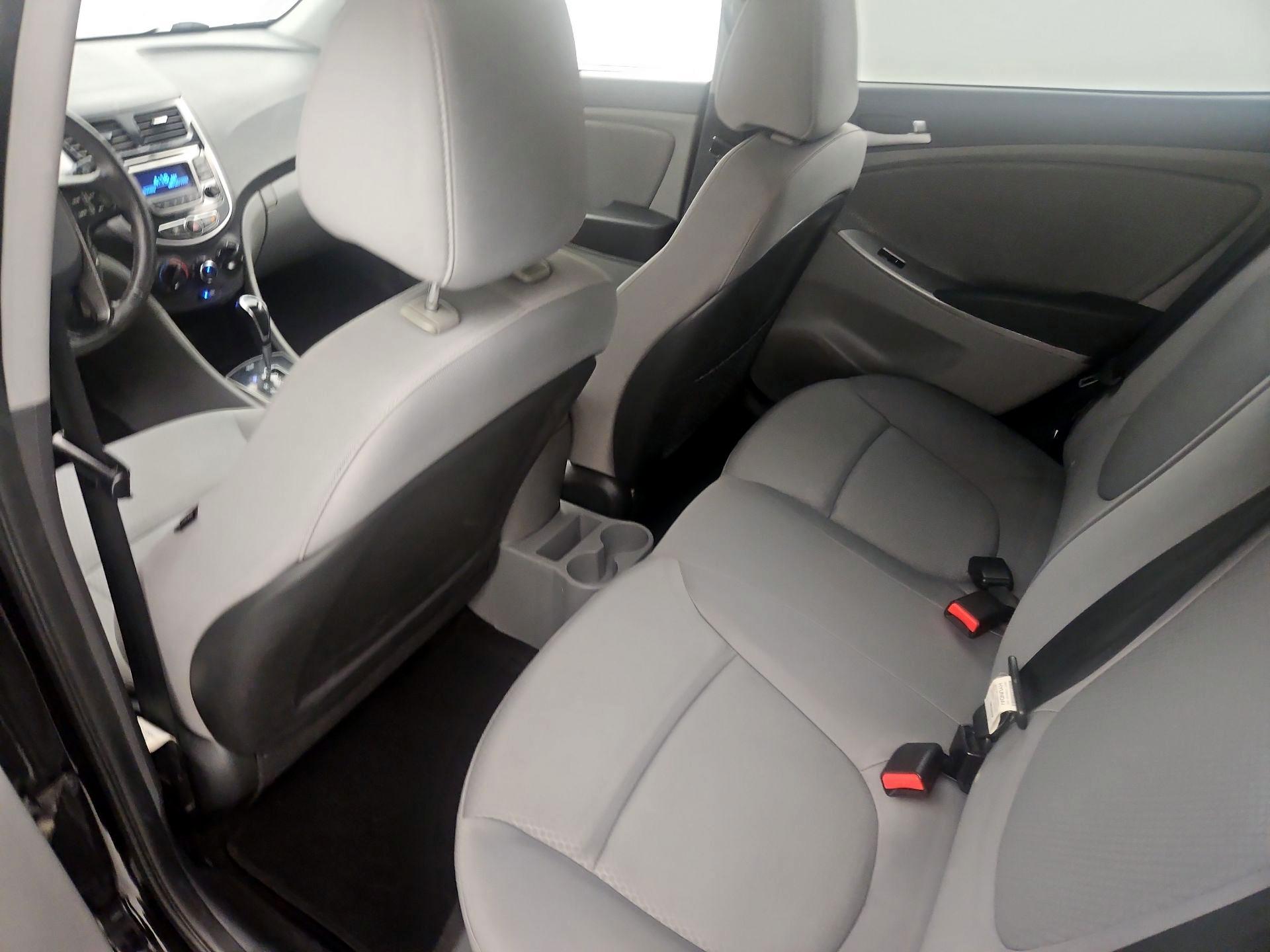 Thumbnail: 2015 Hyundai Accent - 18