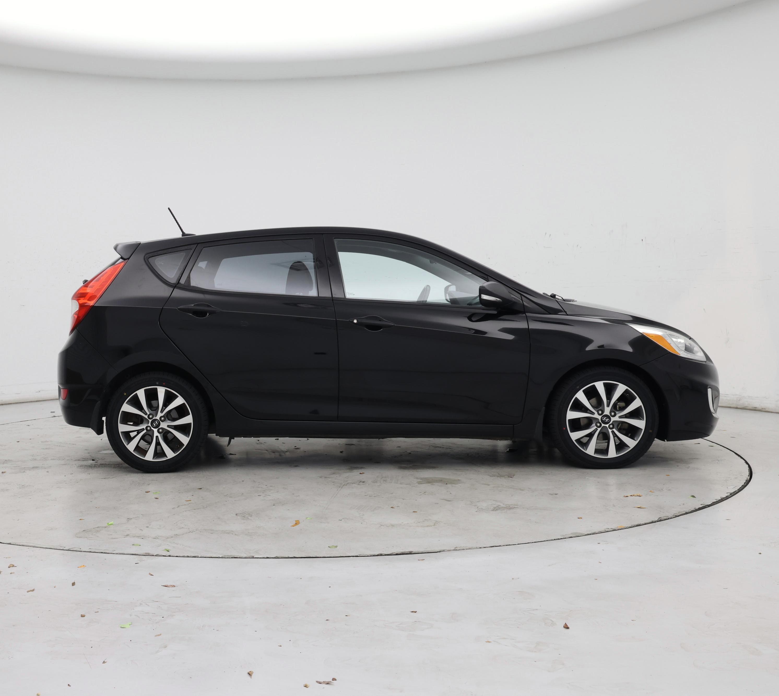Thumbnail: 2015 Hyundai Accent - 7