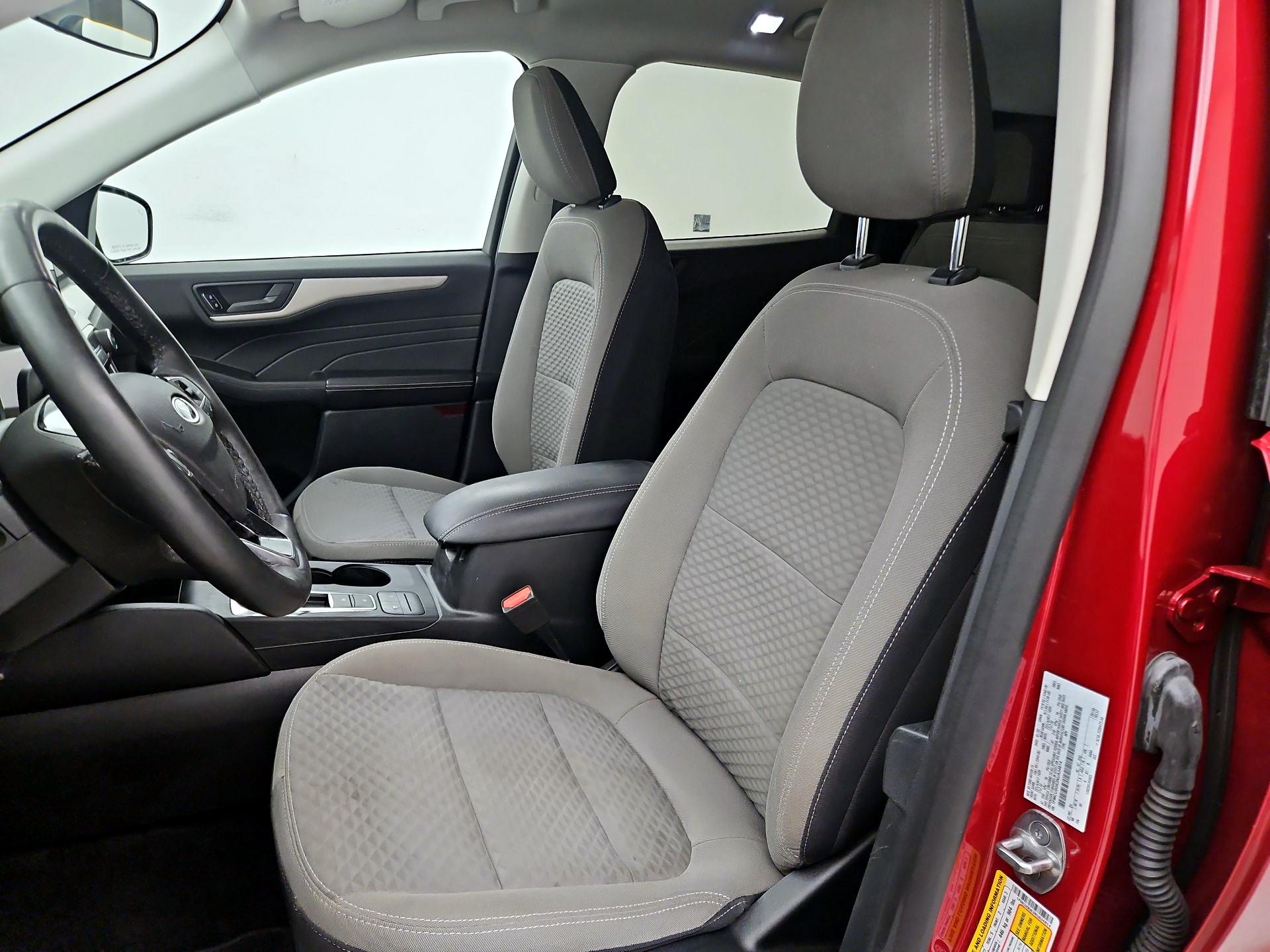 Thumbnail: 2022 Ford Escape - 11