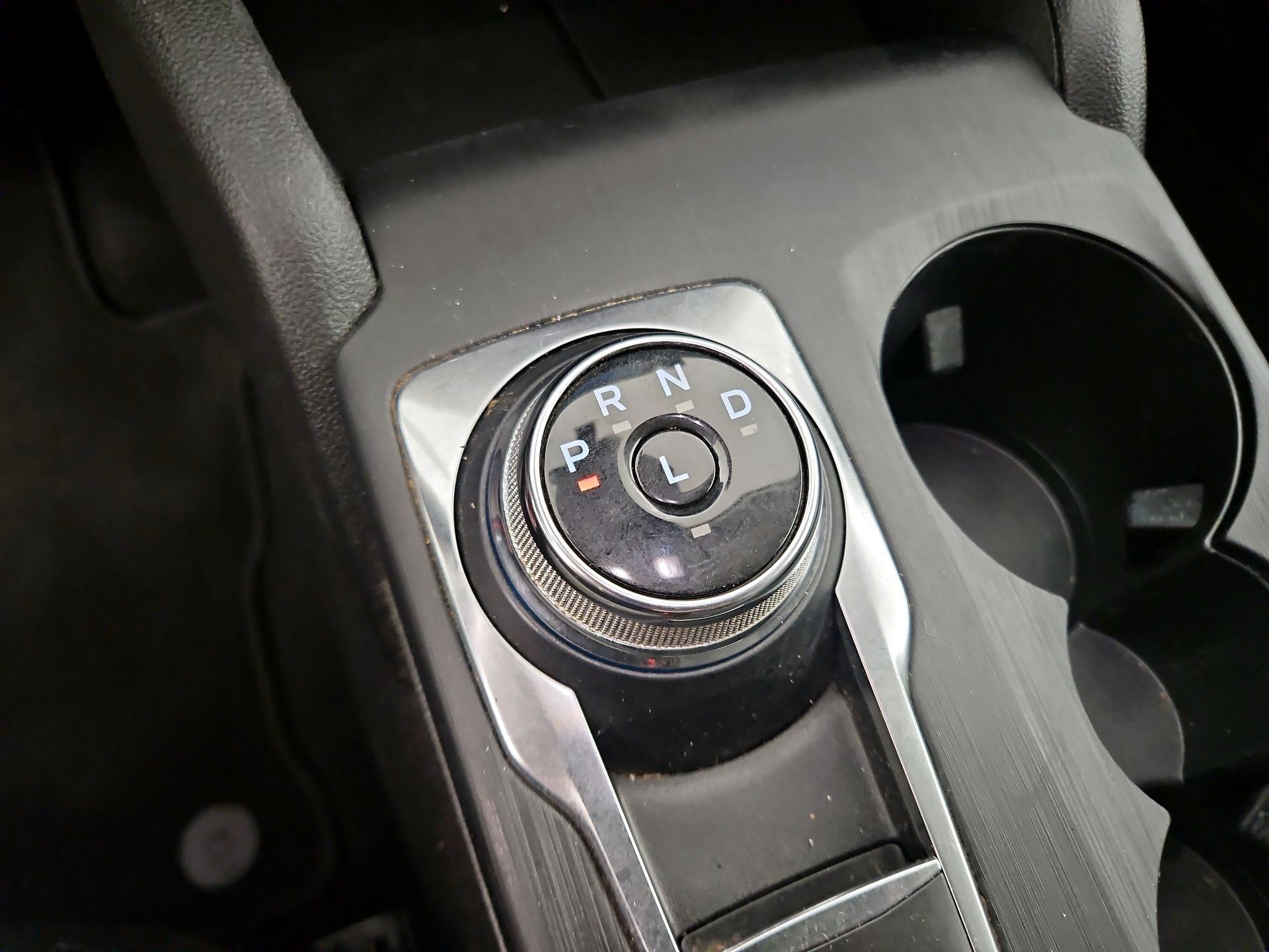 Thumbnail: 2022 Ford Escape - 17