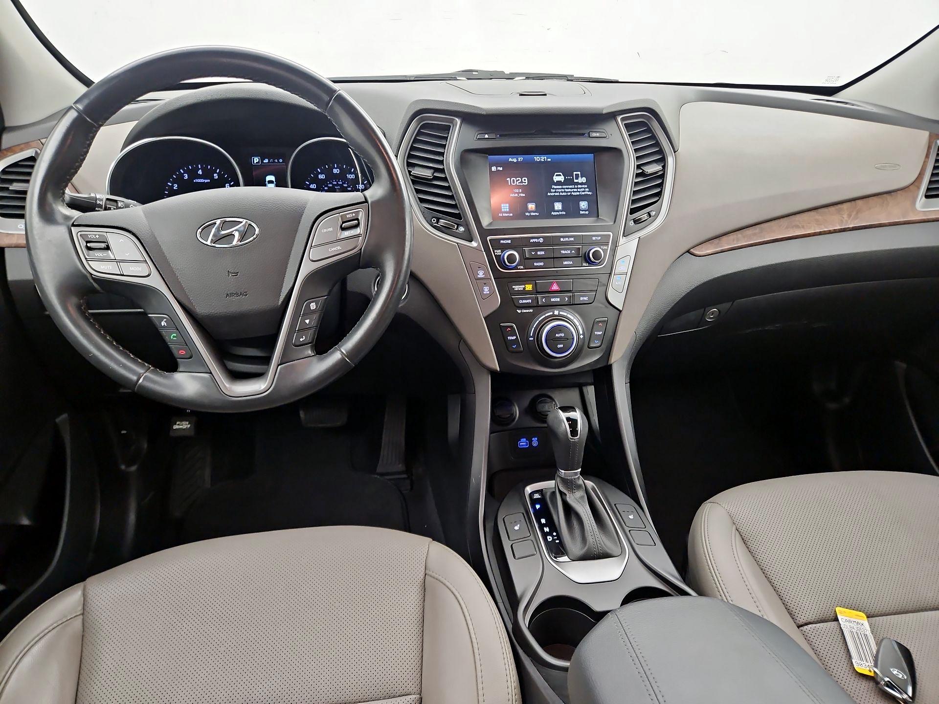 Thumbnail: 2018 Hyundai Santa Fe - 9