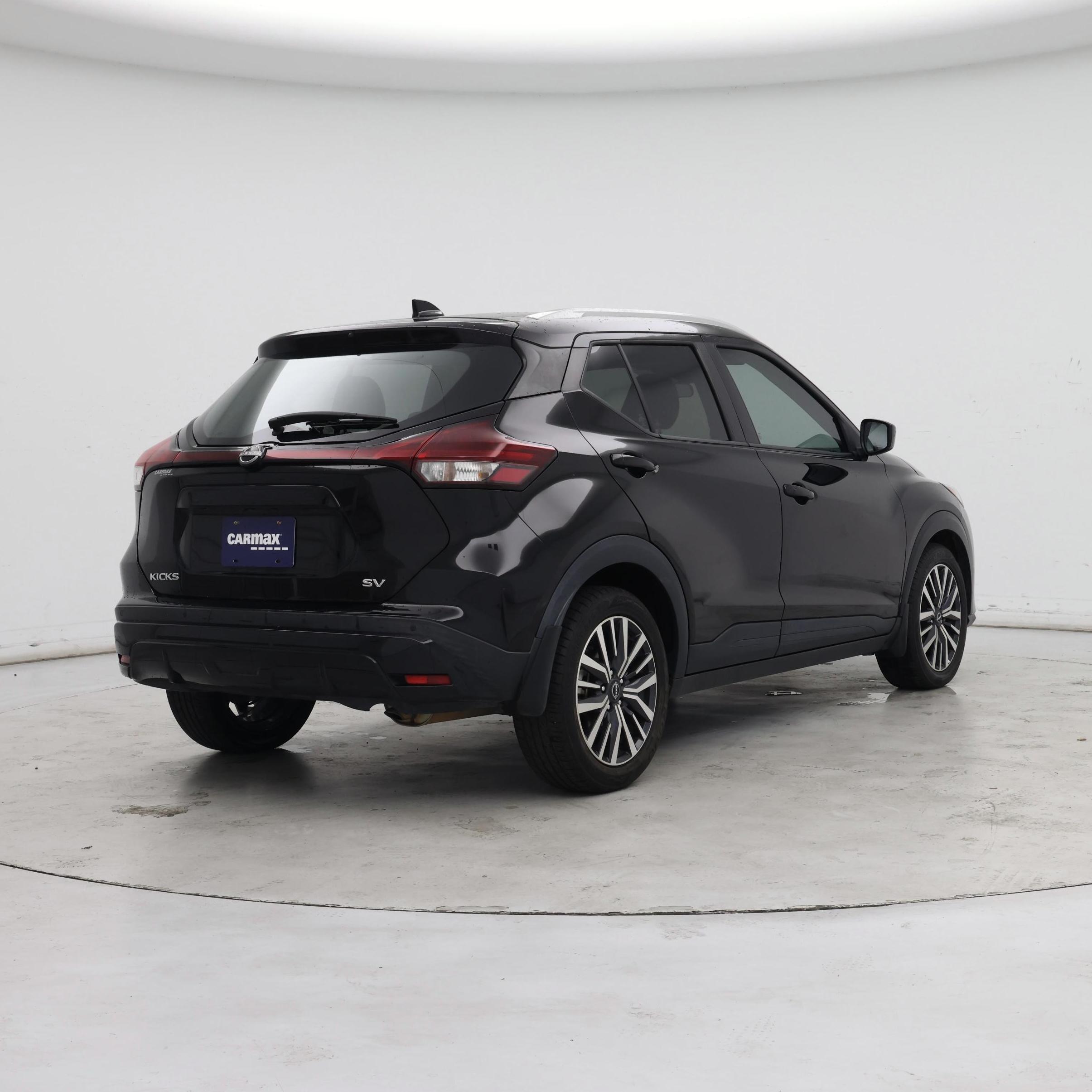 Thumbnail: 2022 Nissan Kicks - 8
