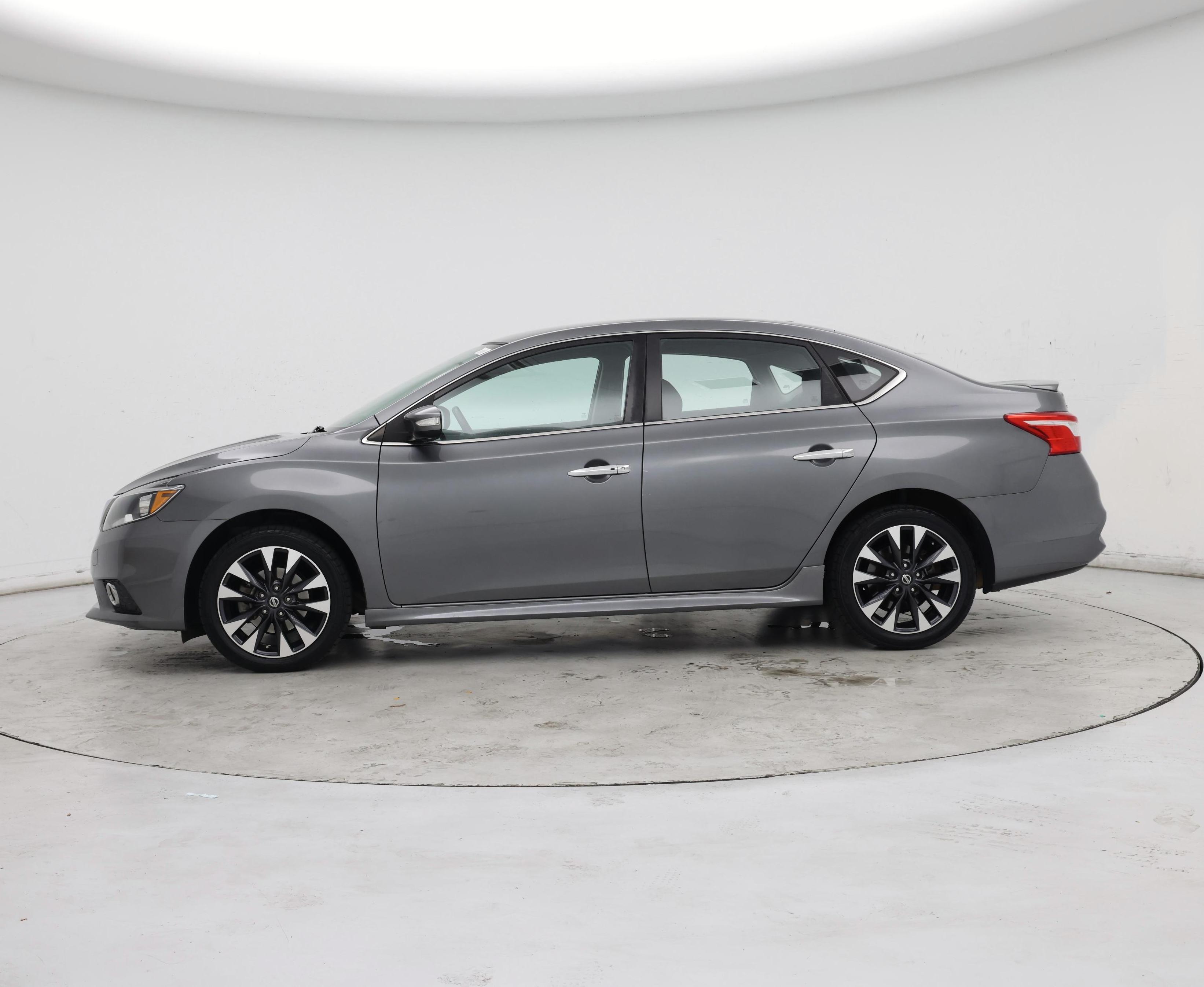 Thumbnail: 2018 Nissan Sentra - 3