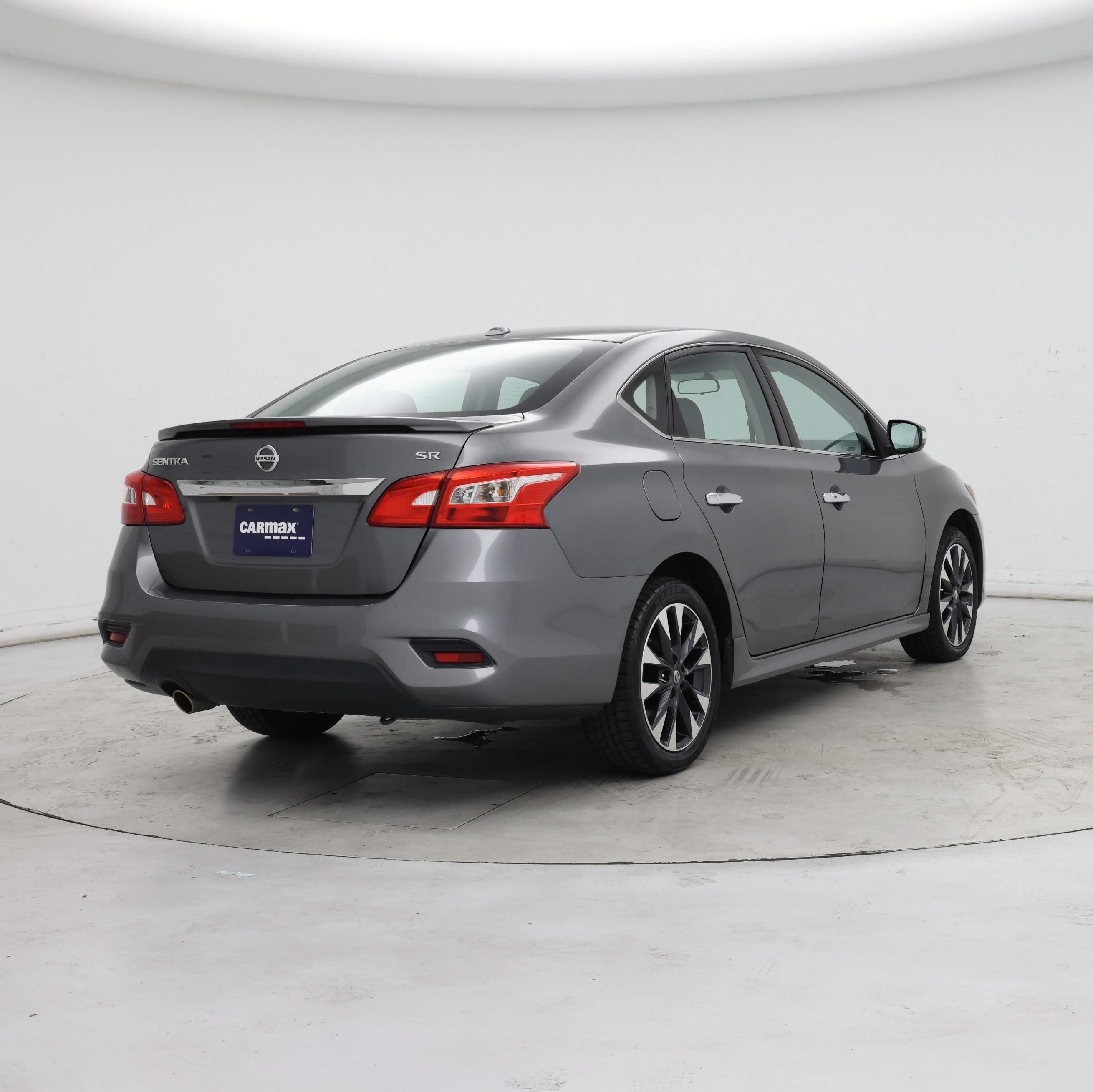 Thumbnail: 2018 Nissan Sentra - 8