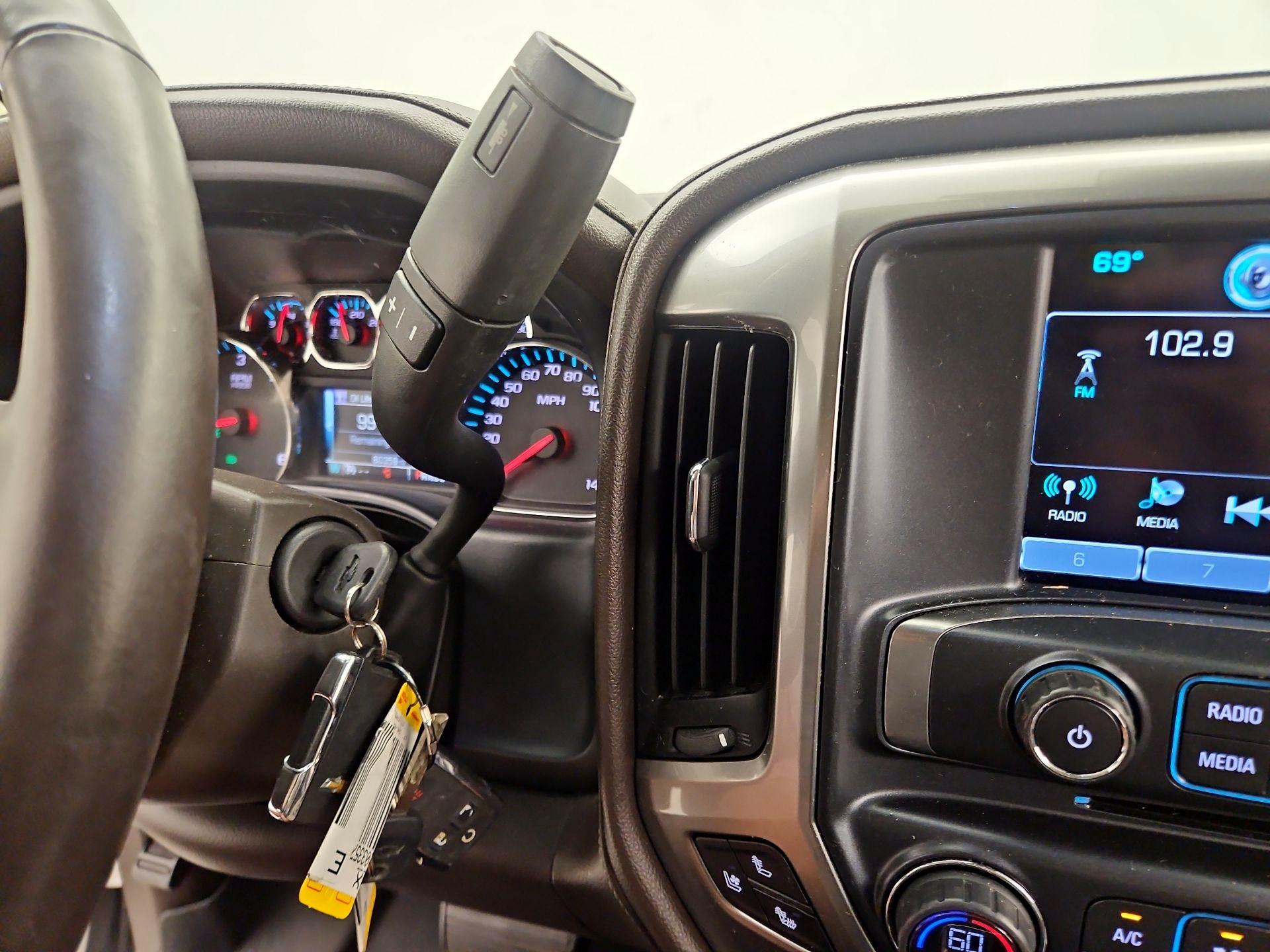 Thumbnail: 2017 Chevrolet Silverado 1500 - 17