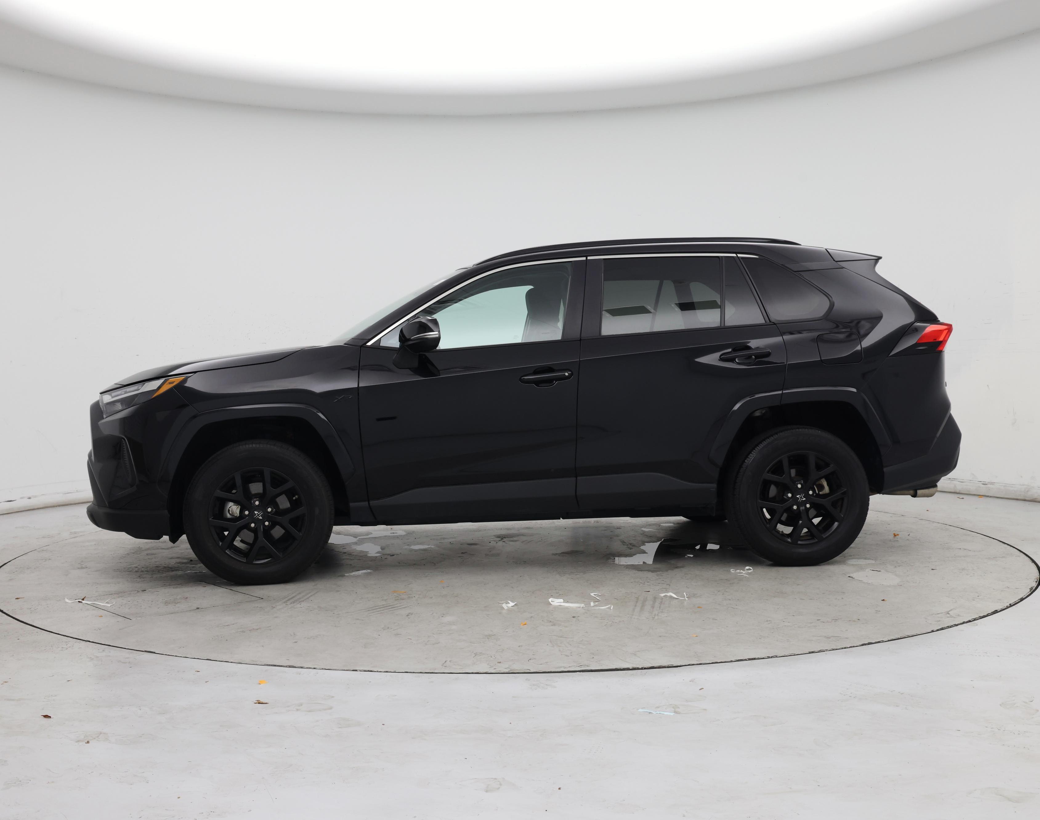 Thumbnail: 2023 Toyota RAV4 - 3