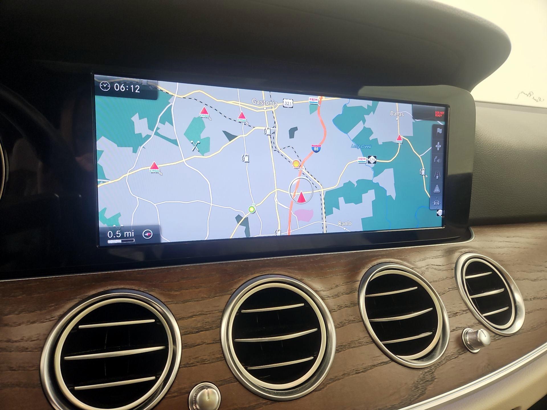 Thumbnail: 2017 Mercedes-Benz E-Class - 14