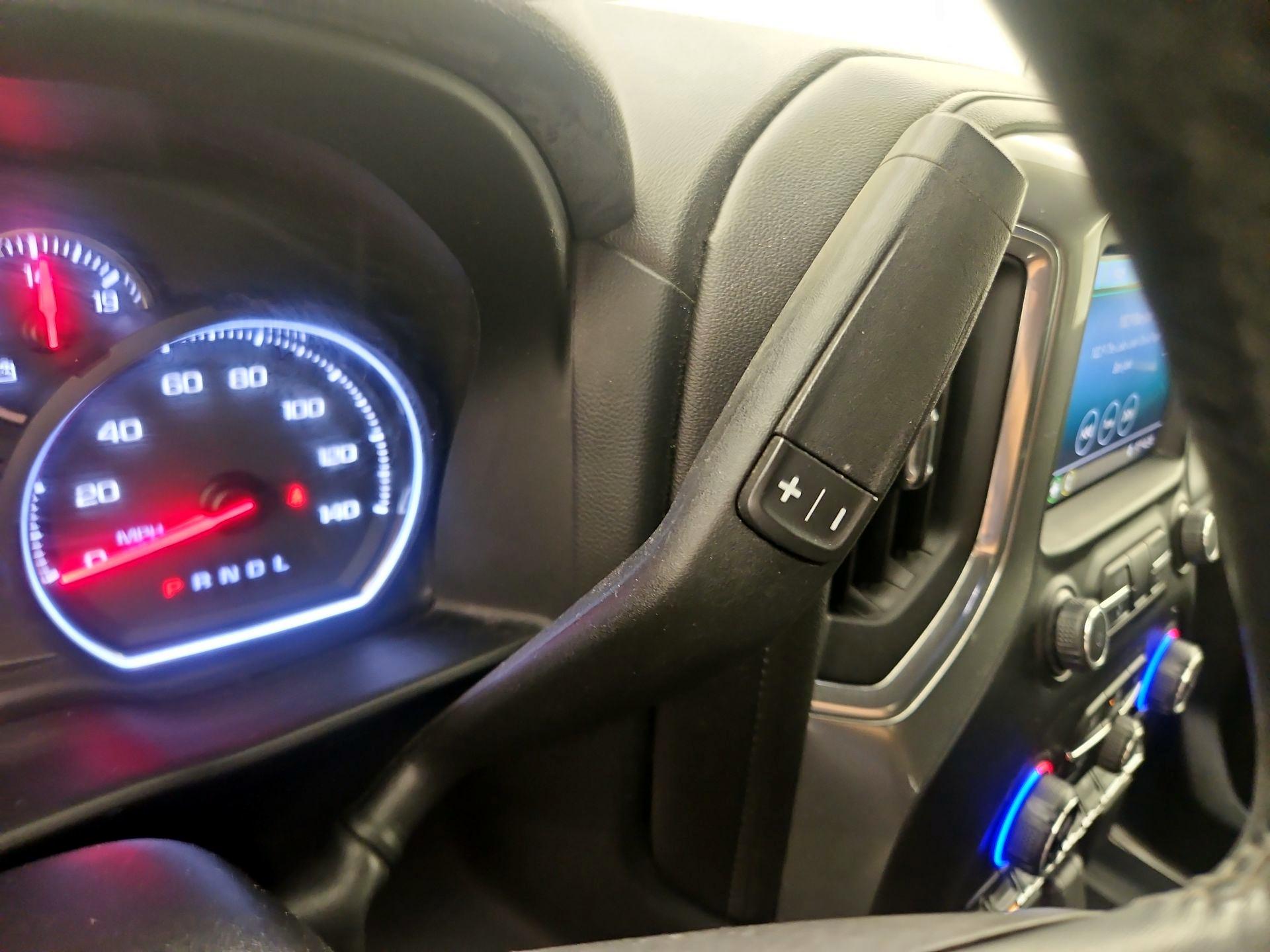 Thumbnail: 2019 Chevrolet Silverado 1500 - 18