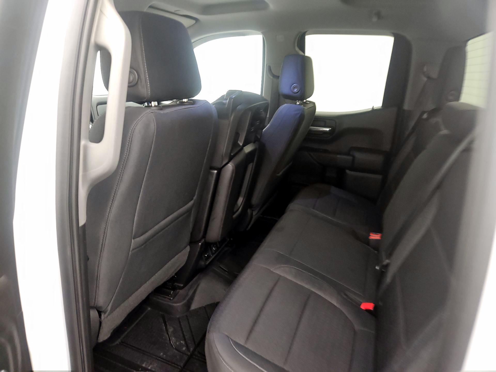 Thumbnail: 2019 Chevrolet Silverado 1500 - 20