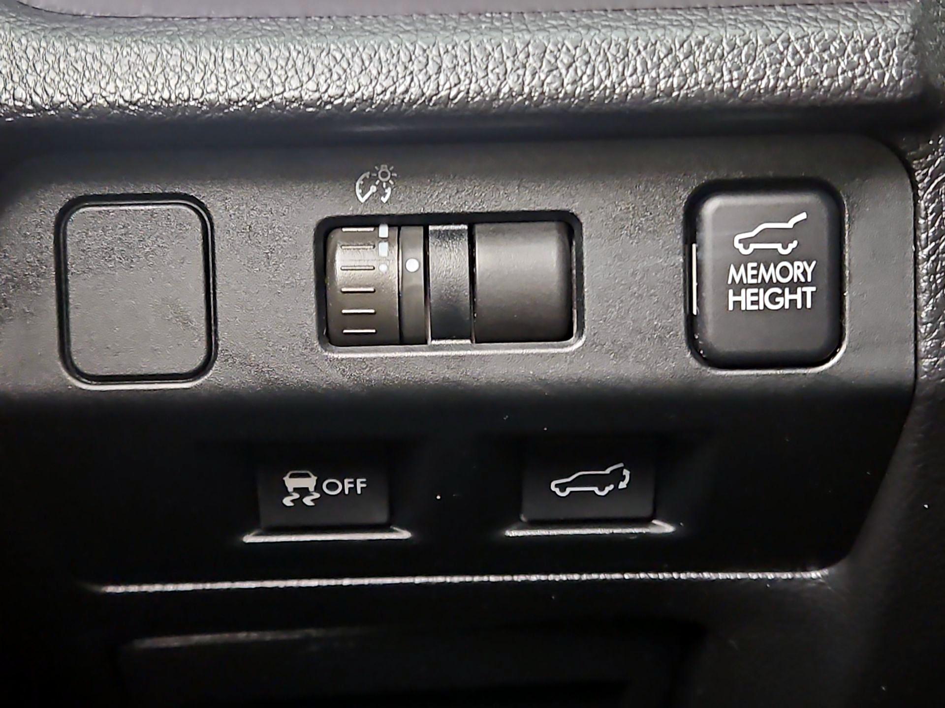 Thumbnail: 2014 Subaru Forester - 13