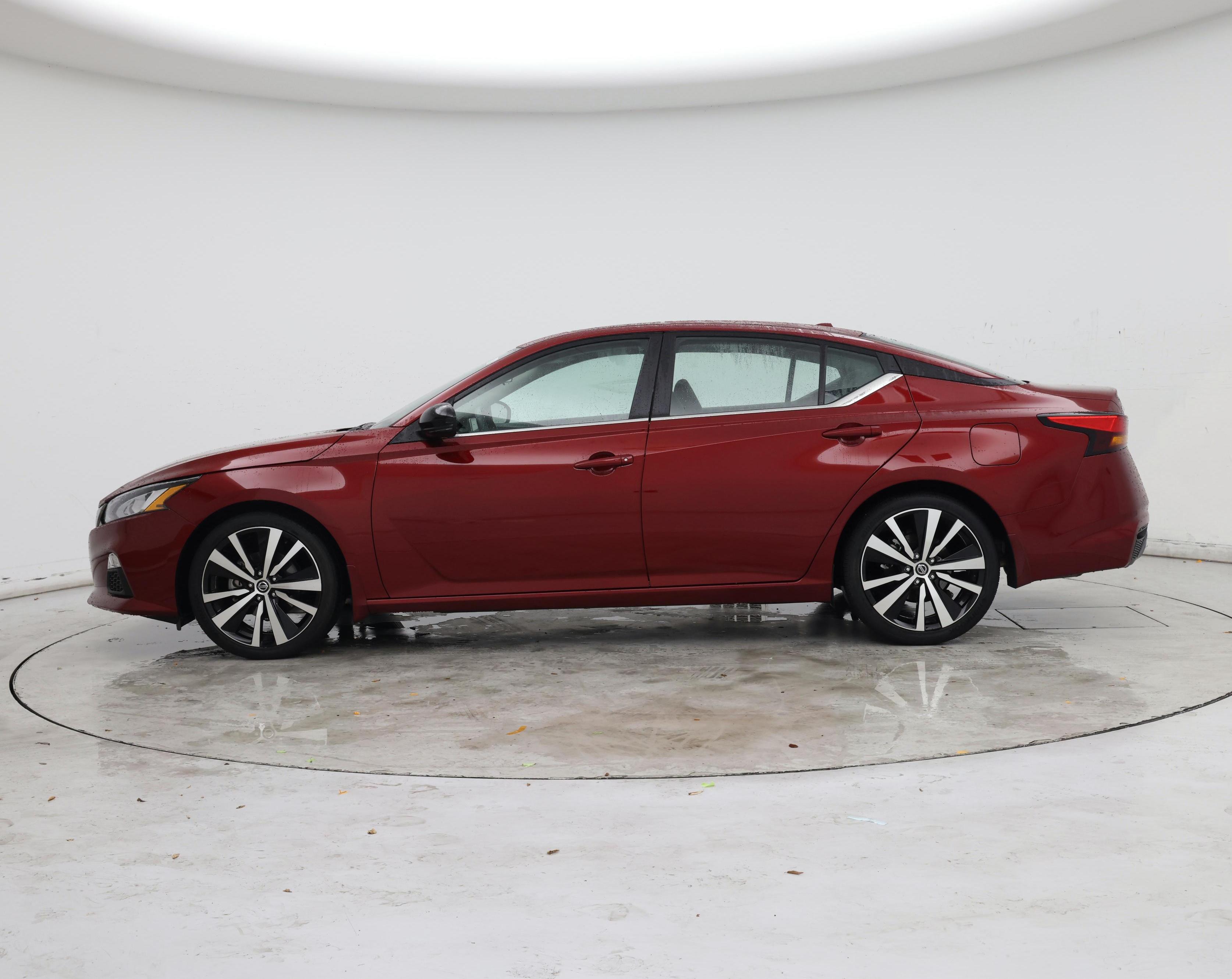 Thumbnail: 2019 Nissan Altima - 3