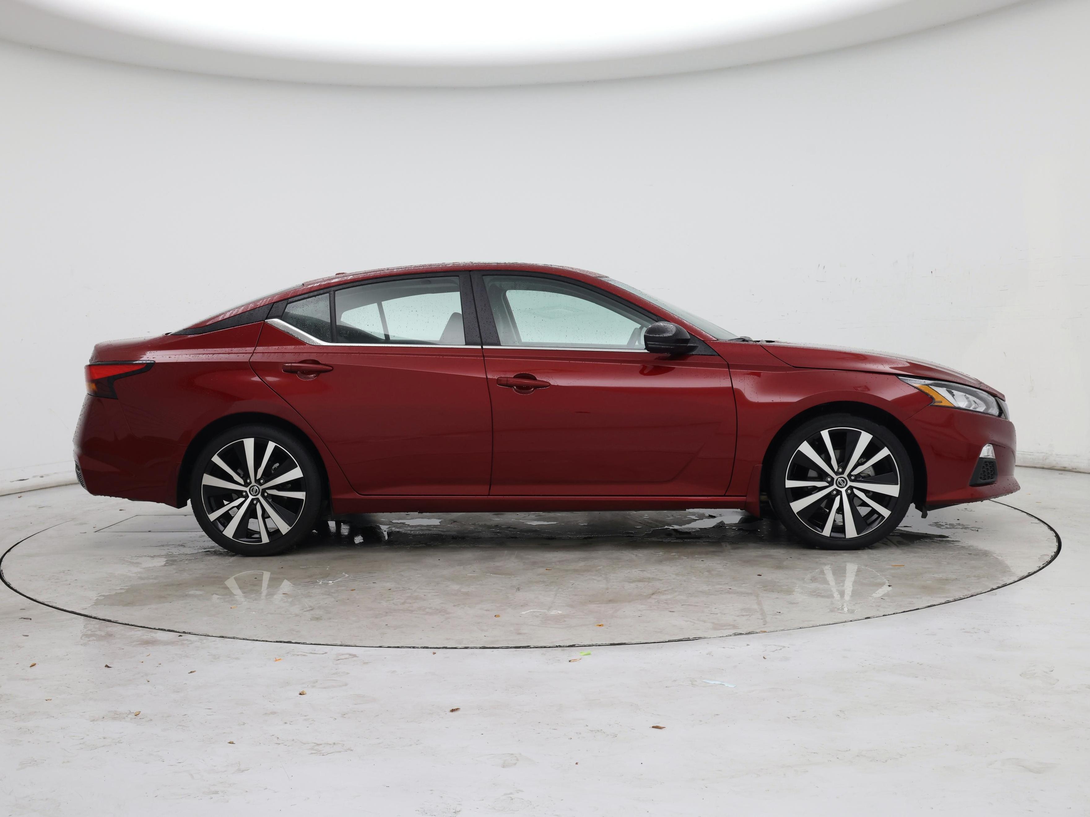 Thumbnail: 2019 Nissan Altima - 7