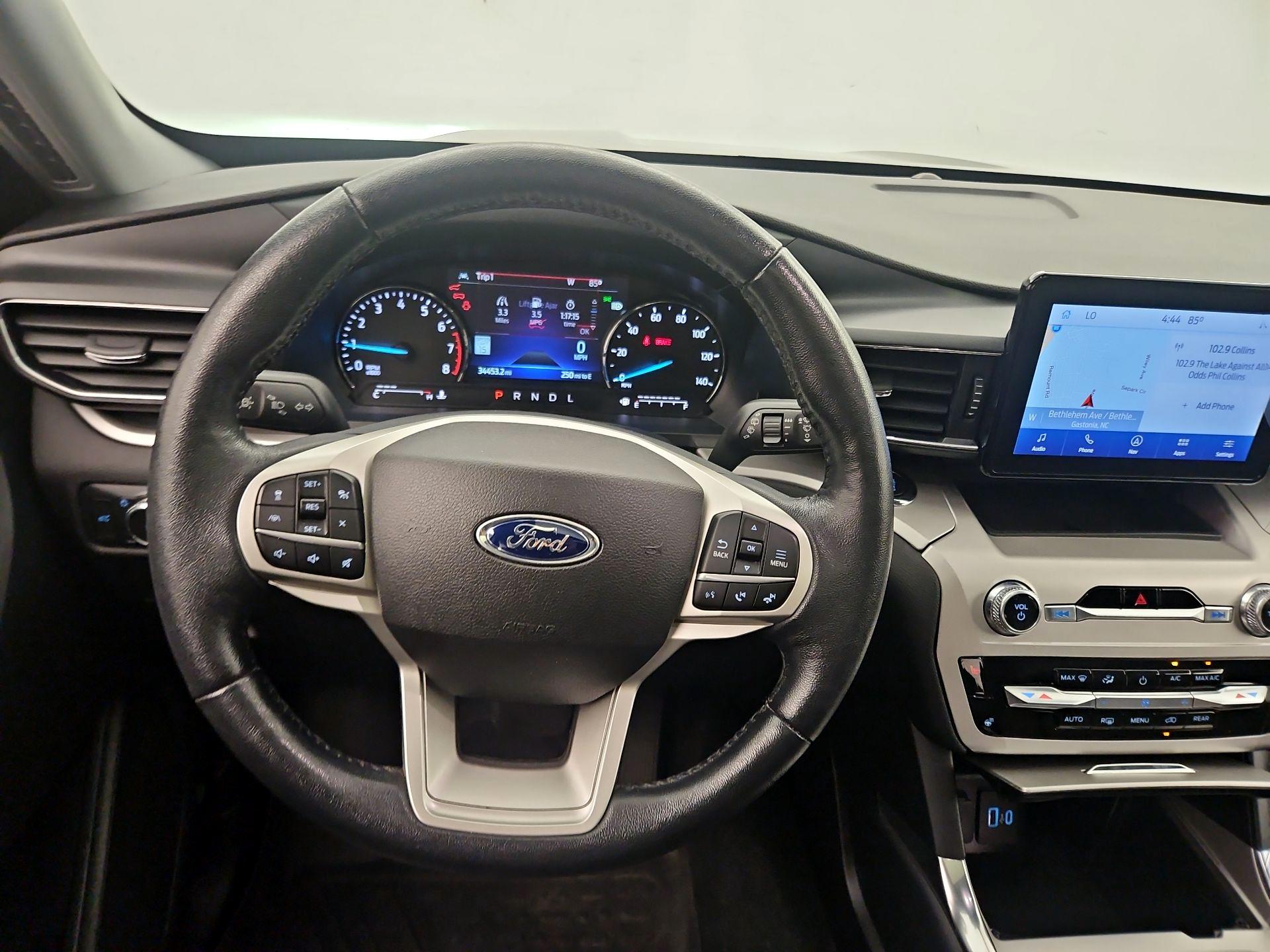 Thumbnail: 2022 Ford Explorer - 10