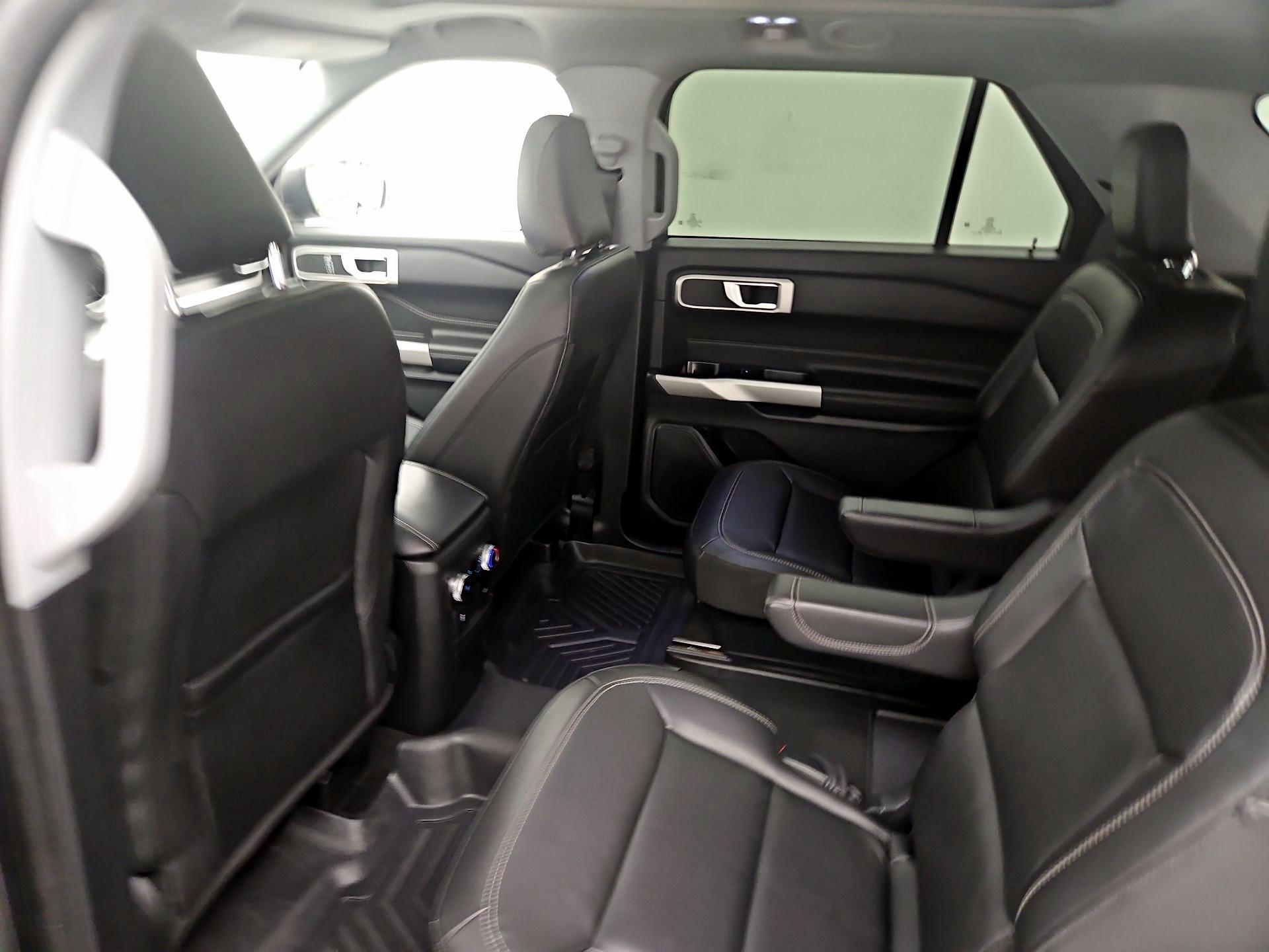 Thumbnail: 2022 Ford Explorer - 19