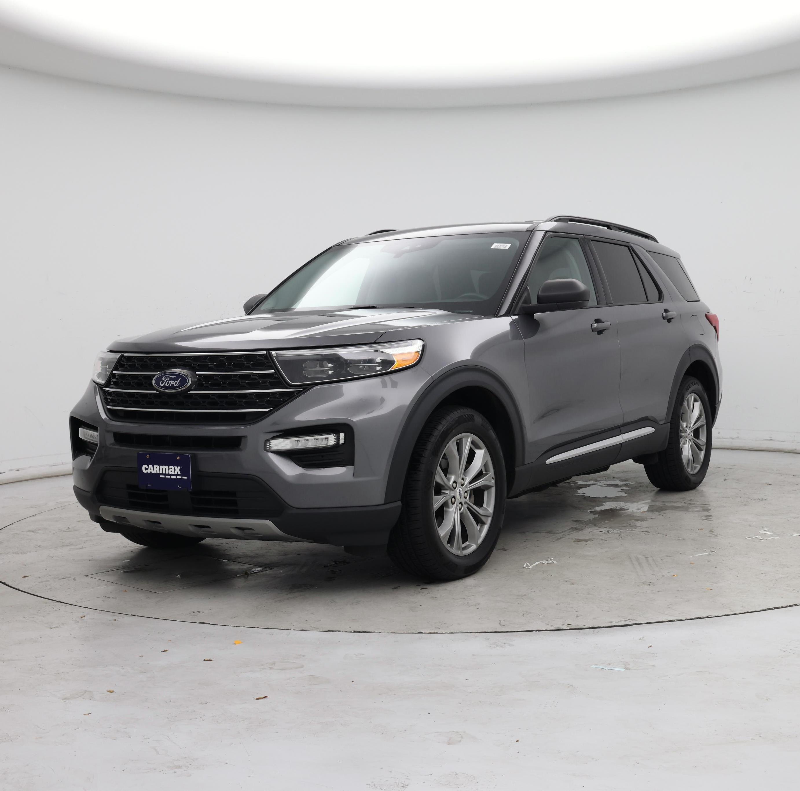 Thumbnail: 2022 Ford Explorer - 4