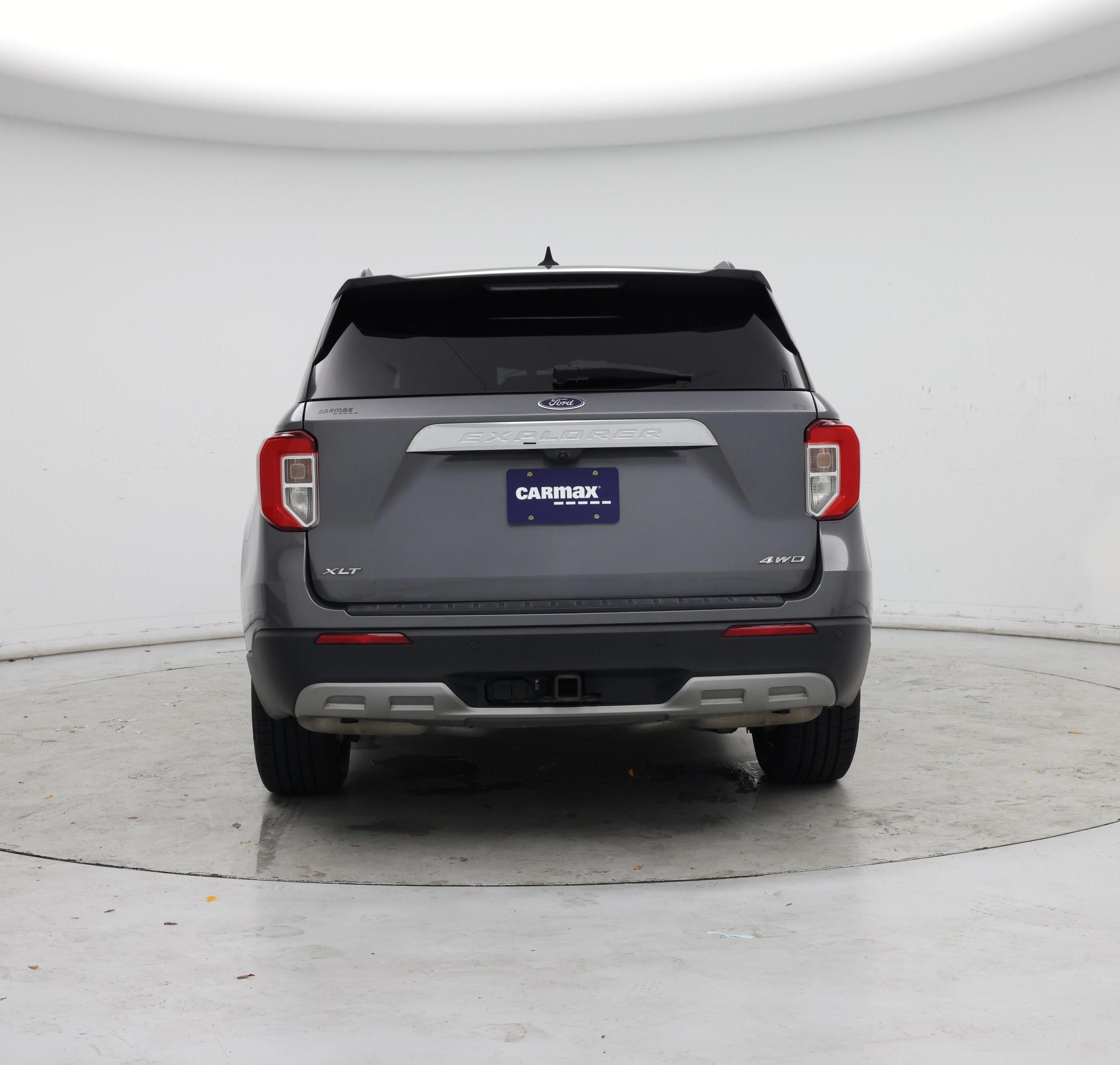 Thumbnail: 2022 Ford Explorer - 6