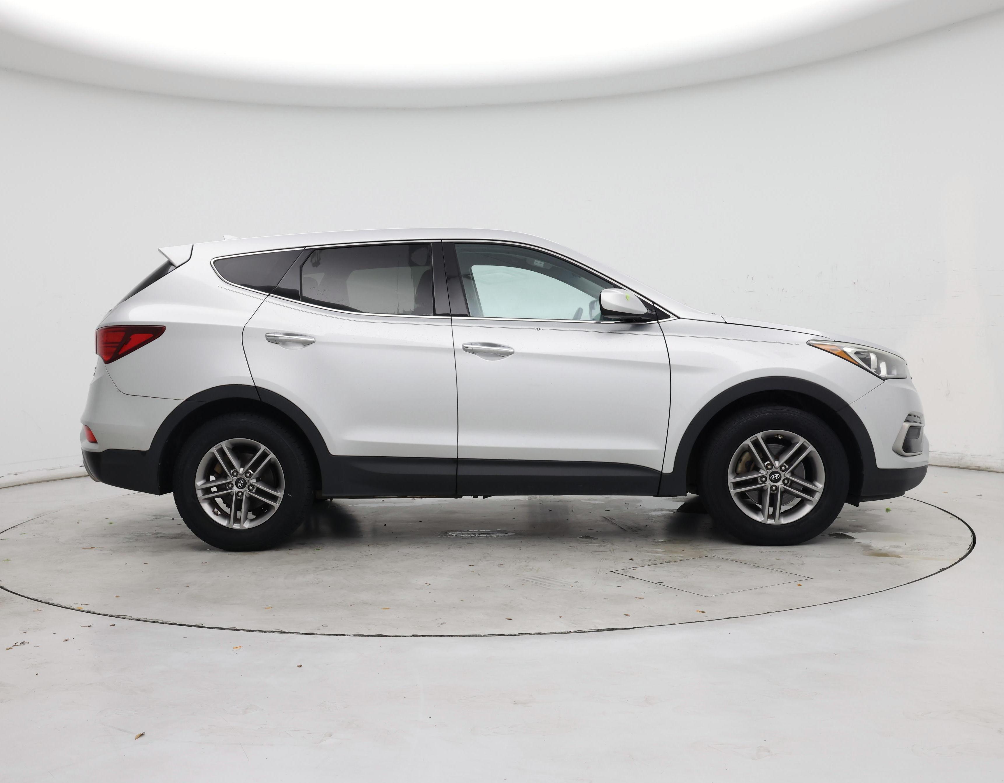 Thumbnail: 2017 Hyundai Santa Fe - 7