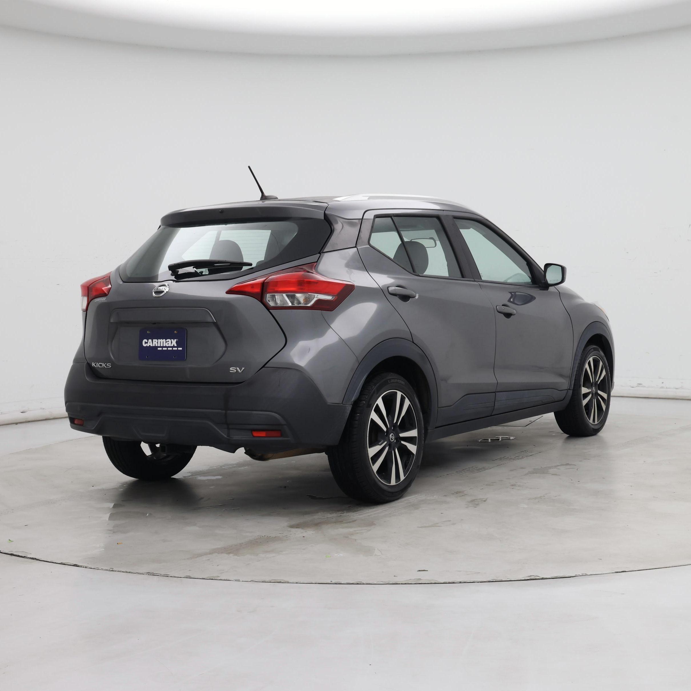 Thumbnail: 2019 Nissan Kicks - 8