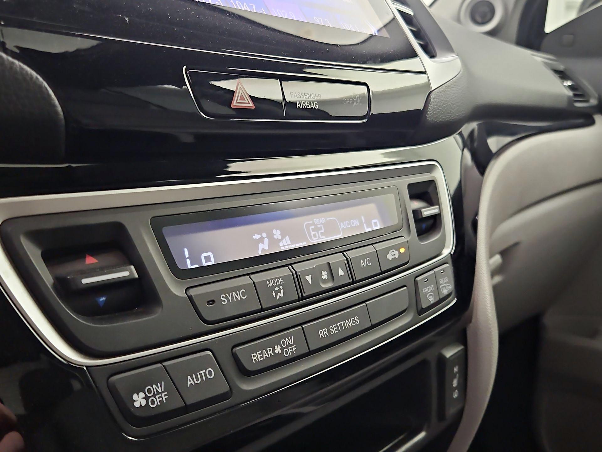 Thumbnail: 2017 Honda Ridgeline - 16