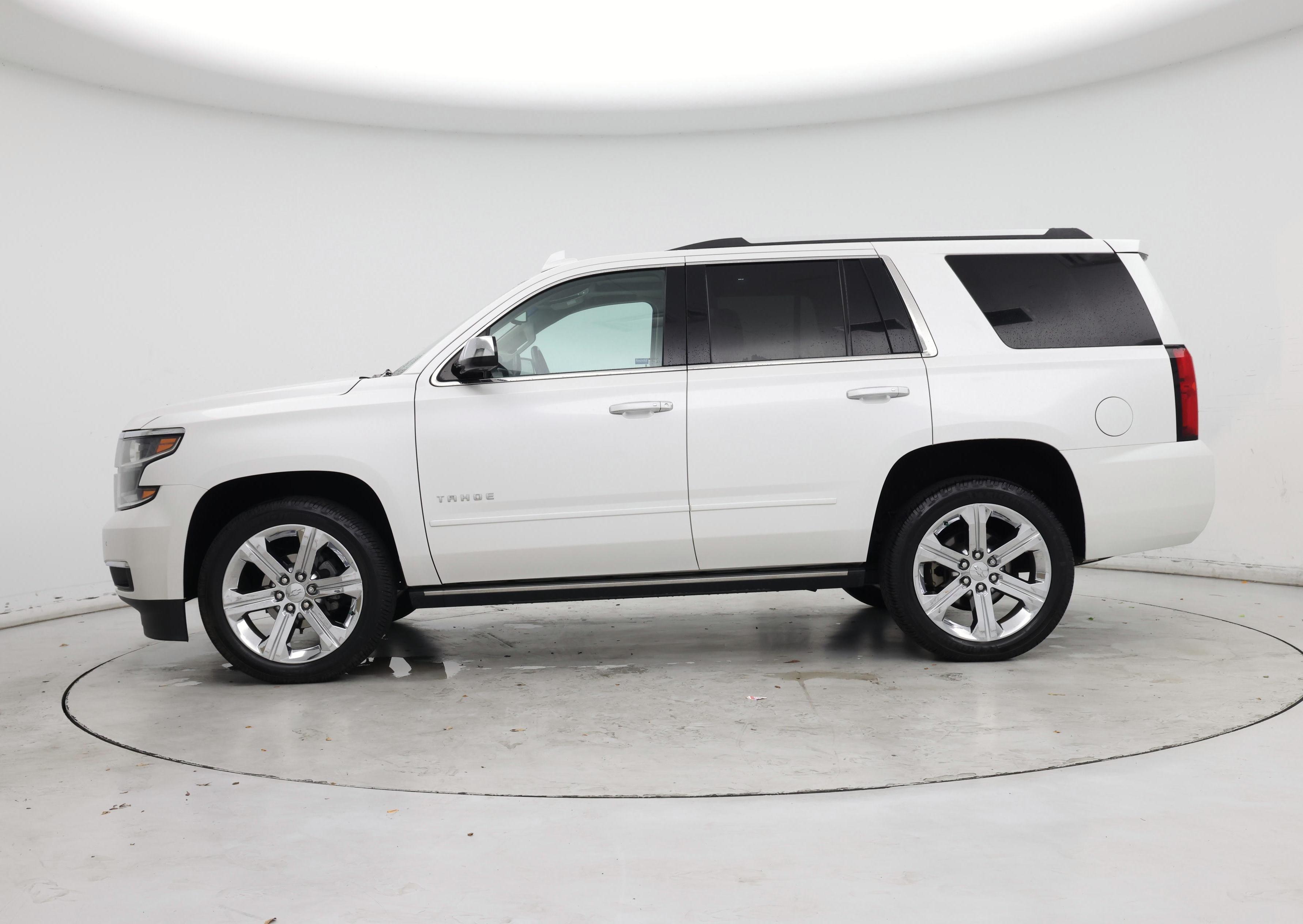 Thumbnail: 2018 Chevrolet Tahoe - 3