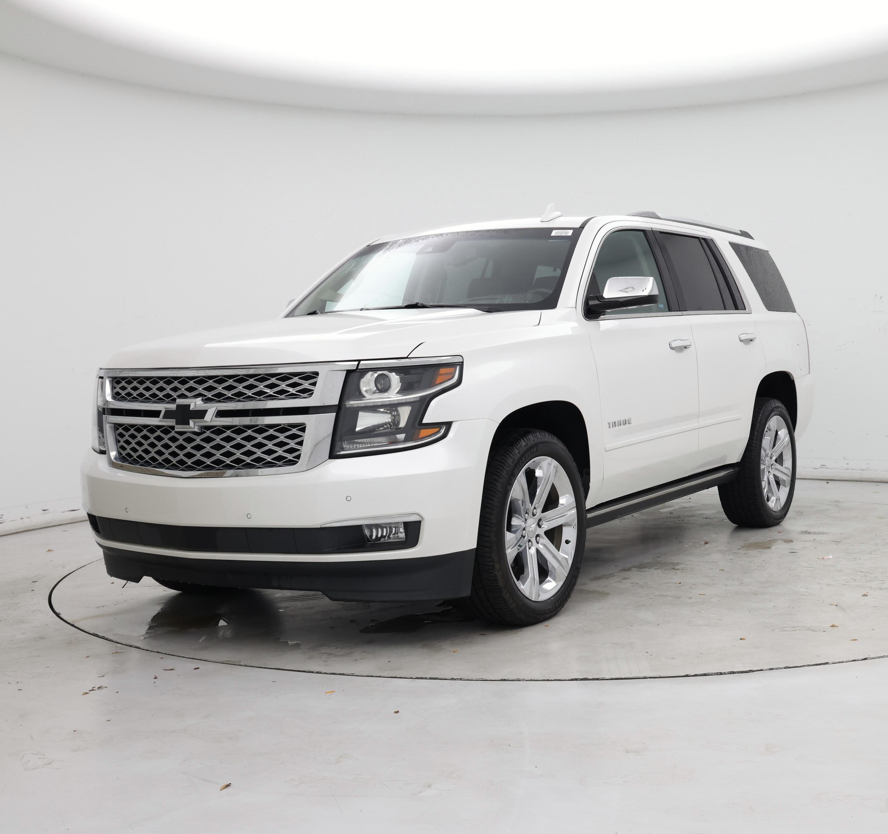 Thumbnail: 2018 Chevrolet Tahoe - 4