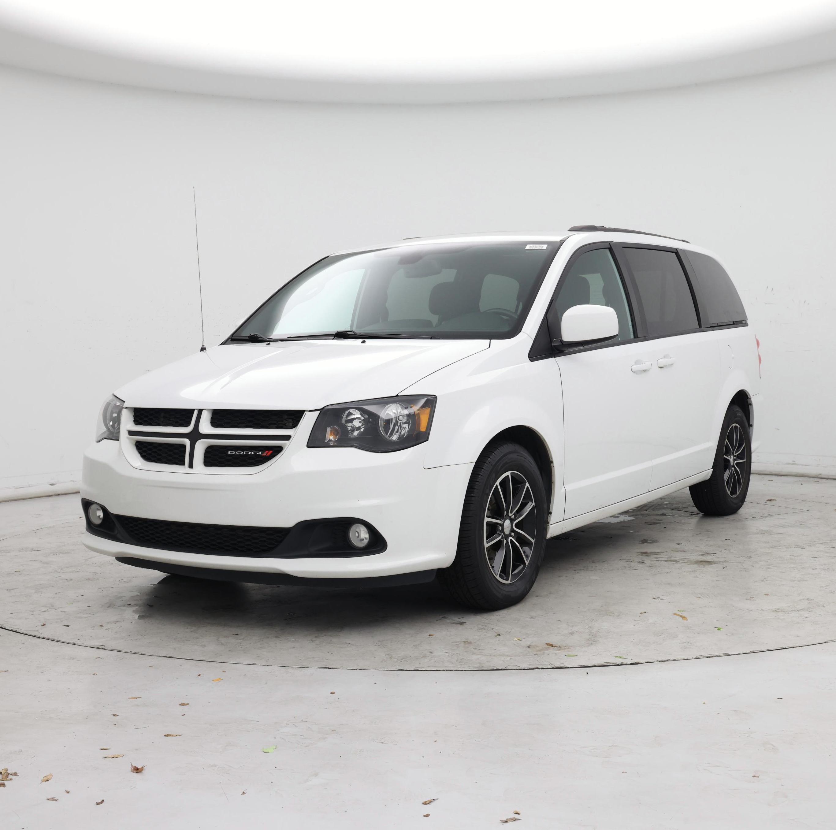 Thumbnail: 2018 Dodge Grand Caravan - 4