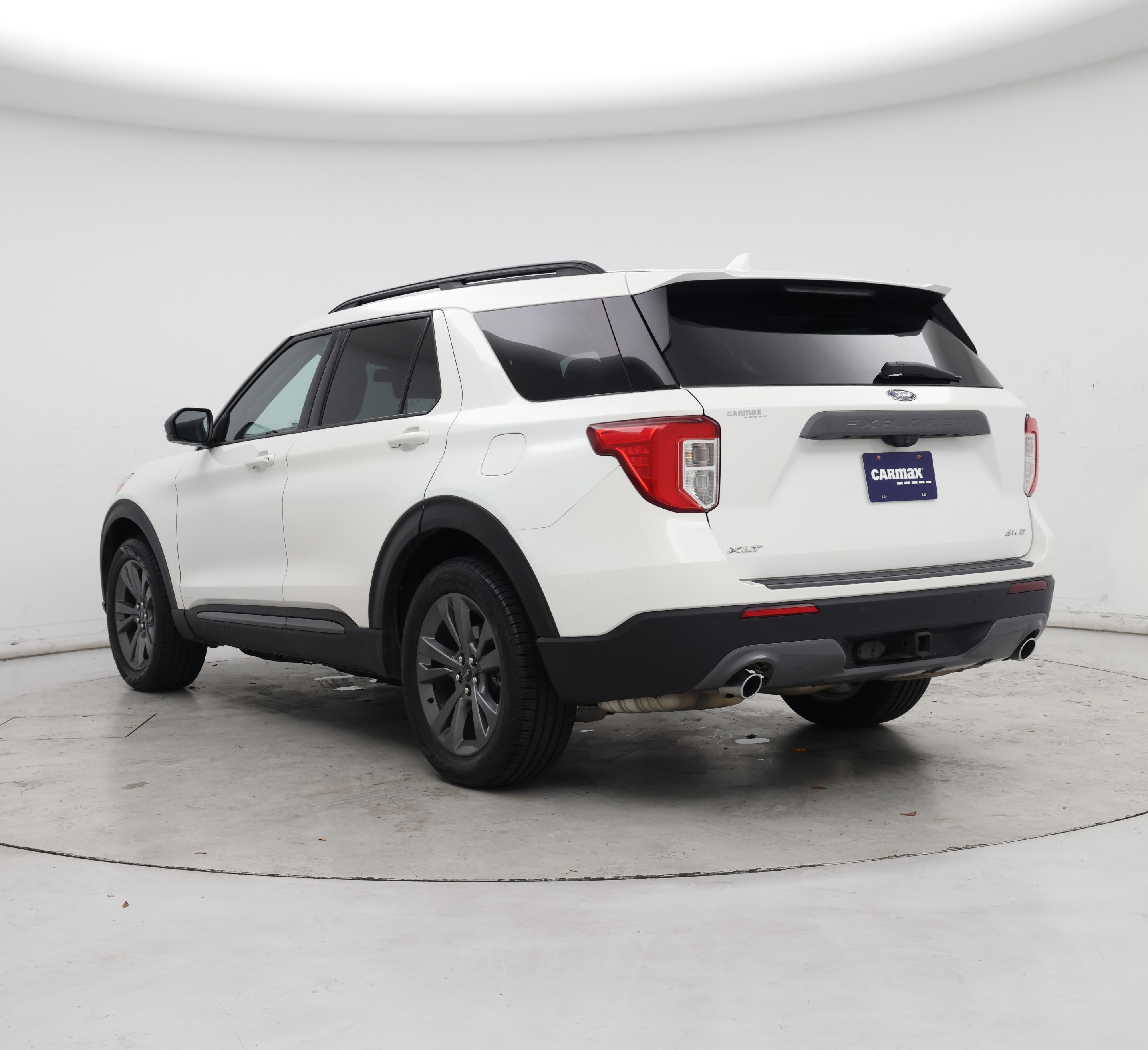 Thumbnail: 2021 Ford Explorer - 2