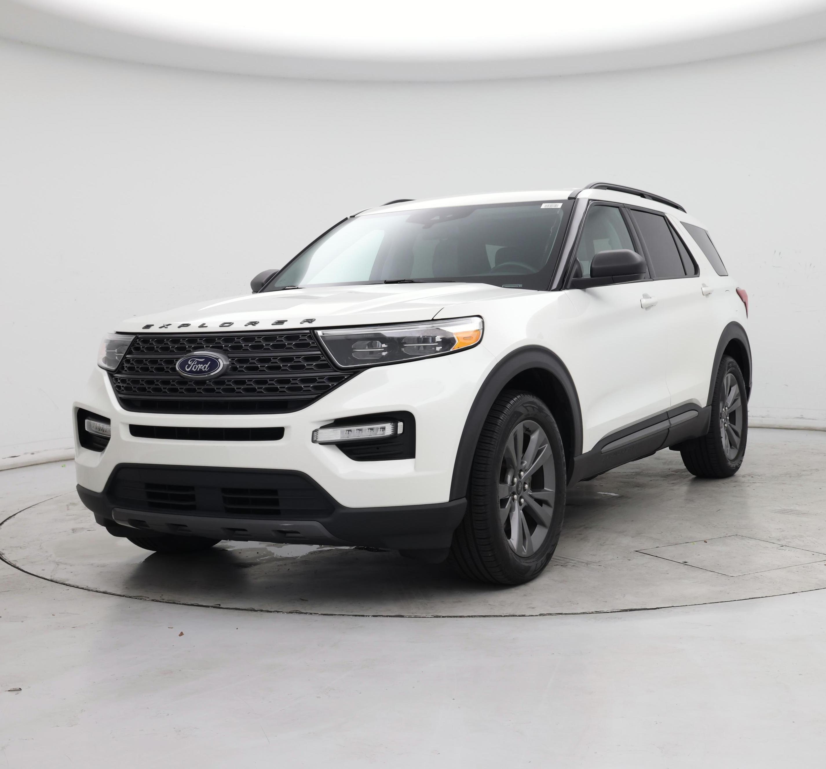 Thumbnail: 2021 Ford Explorer - 4