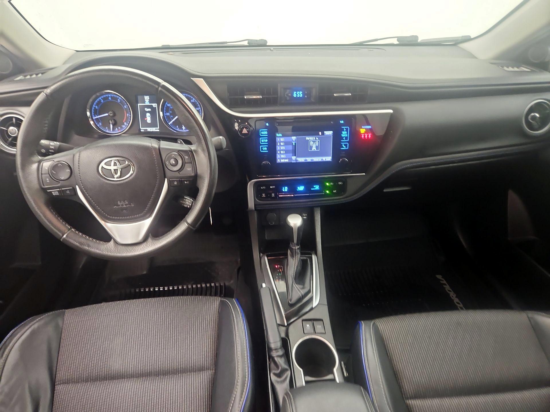 Thumbnail: 2018 Toyota Corolla - 9