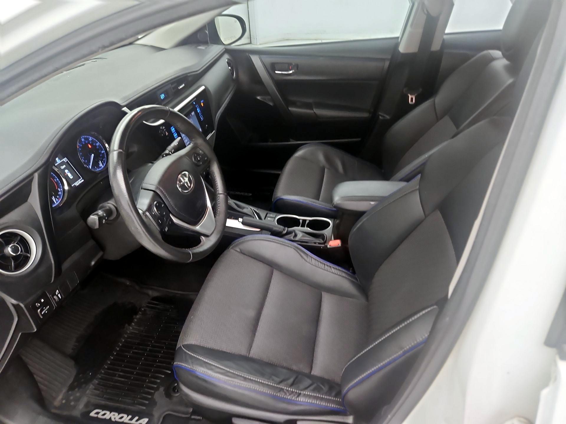 Thumbnail: 2018 Toyota Corolla - 11