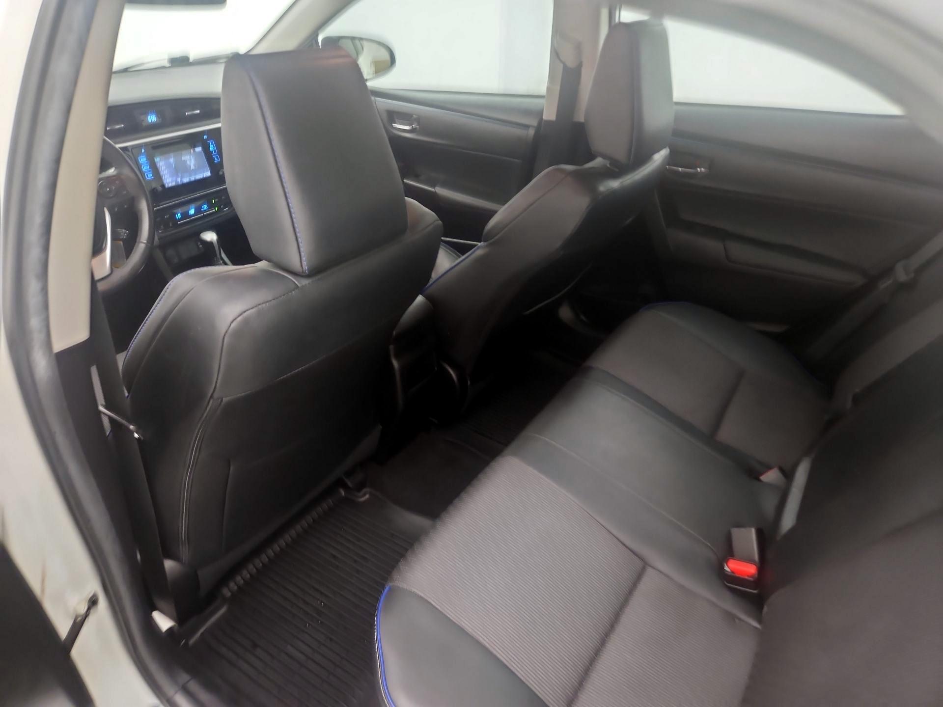Thumbnail: 2018 Toyota Corolla - 19