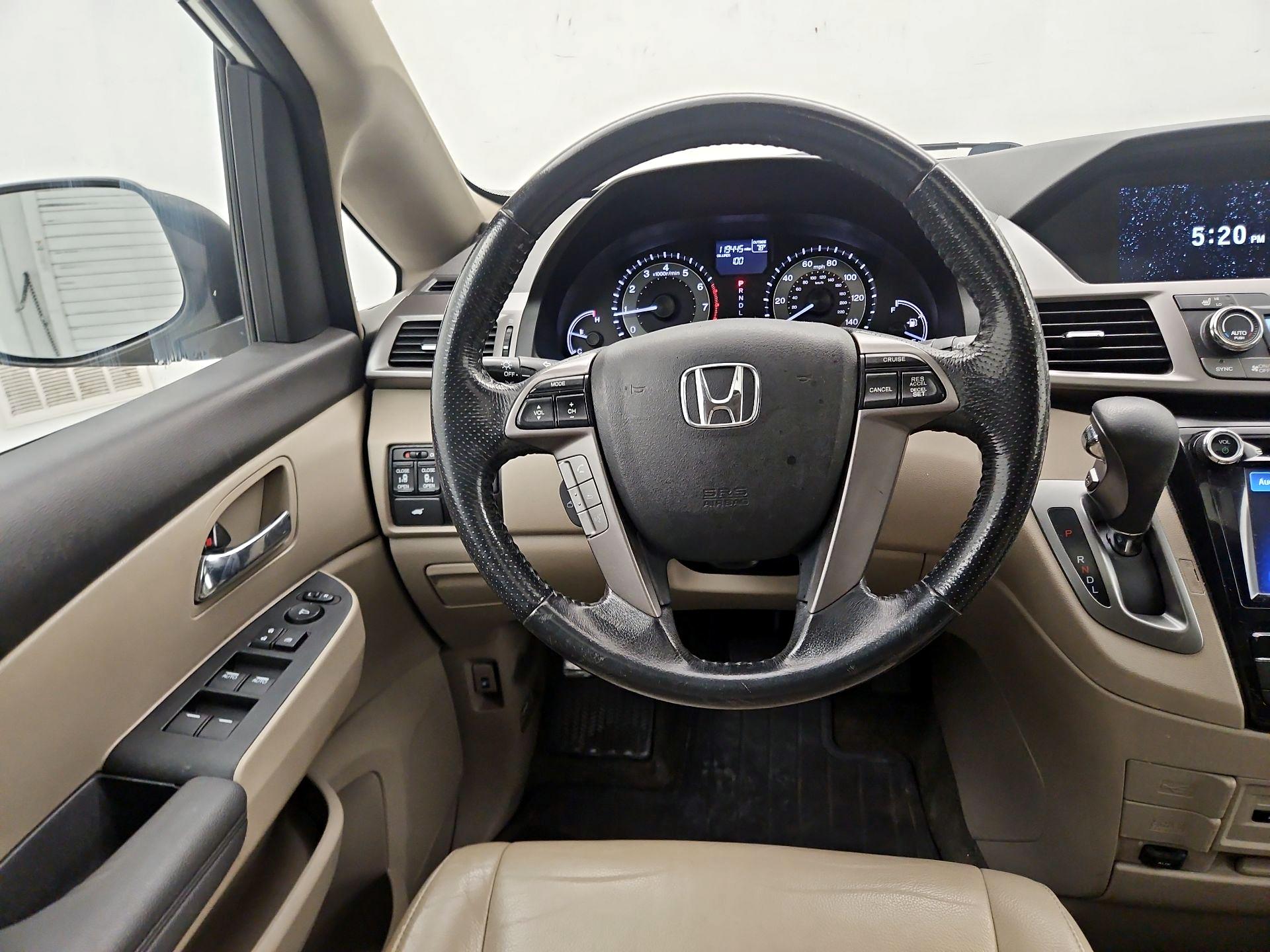 Thumbnail: 2016 Honda Odyssey - 10