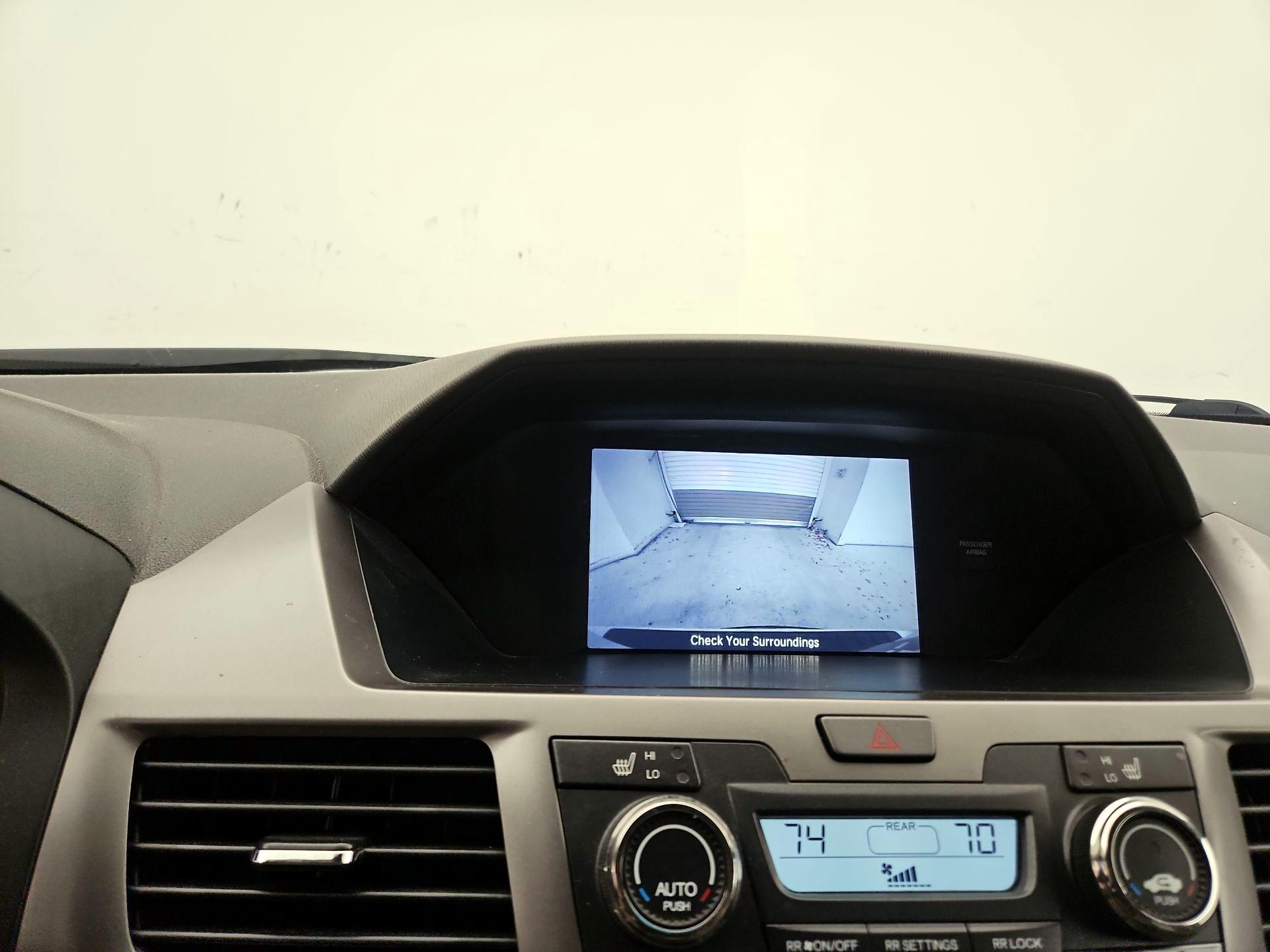 Thumbnail: 2016 Honda Odyssey - 14