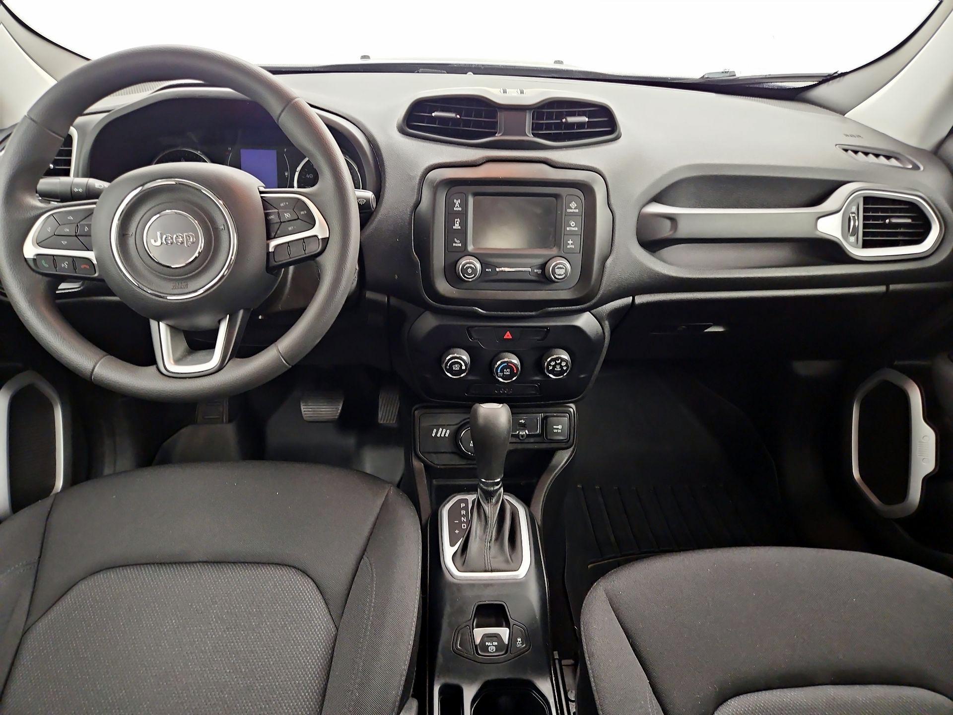 Thumbnail: 2020 Jeep Renegade - 9