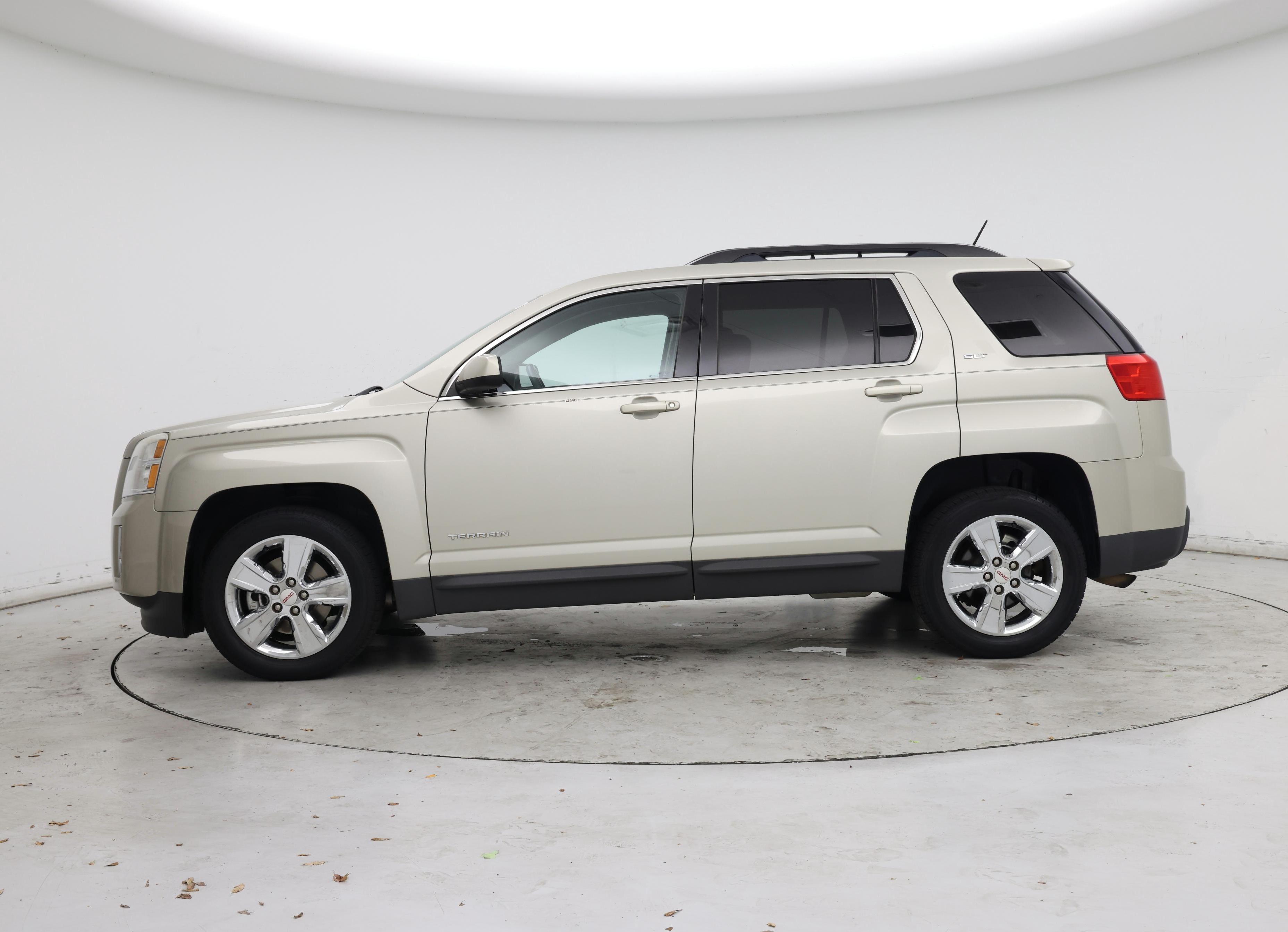 Thumbnail: 2015 GMC Terrain - 3